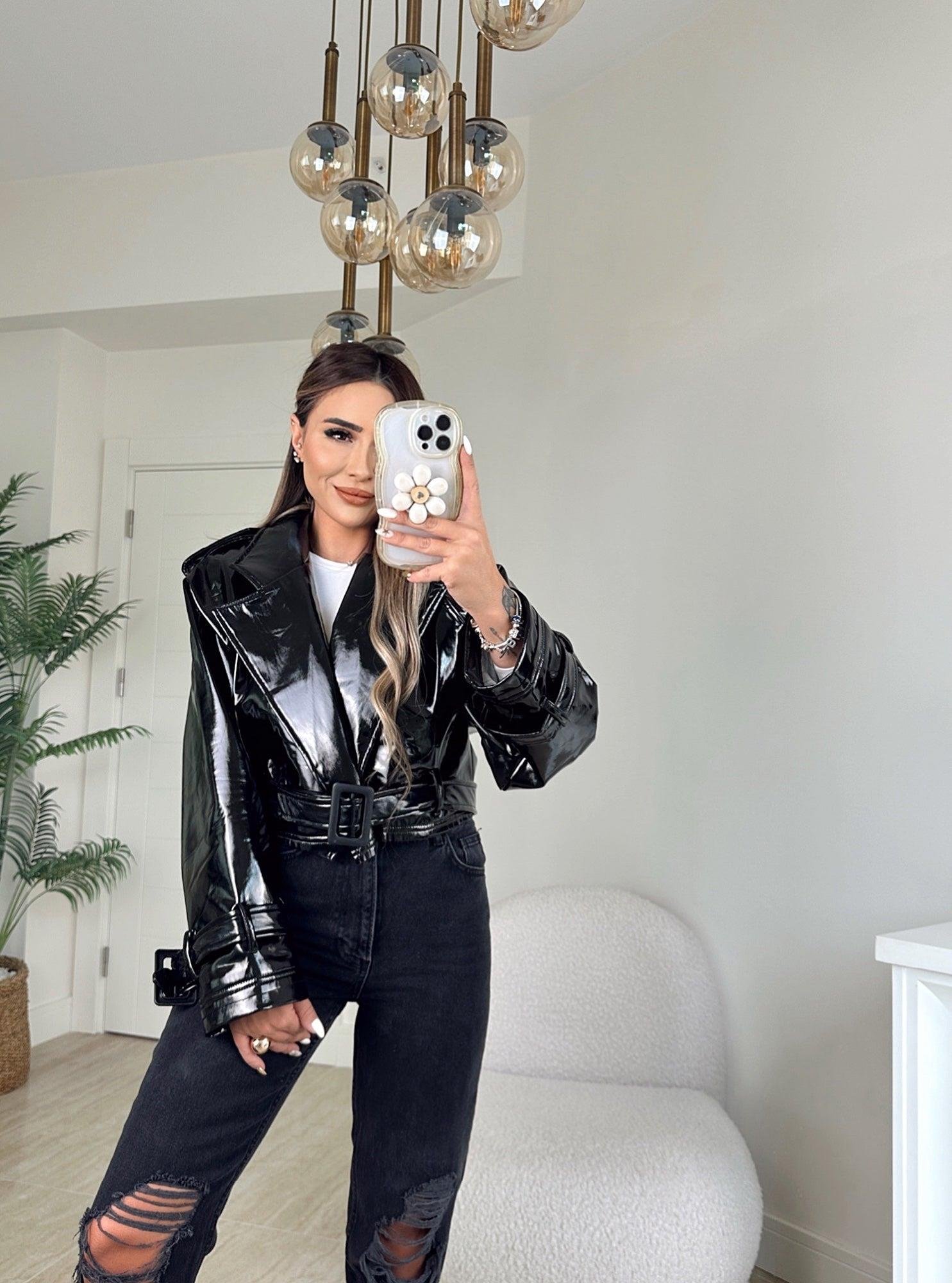 Orijinal Marka Yırtıklı Siyah Mom Jean