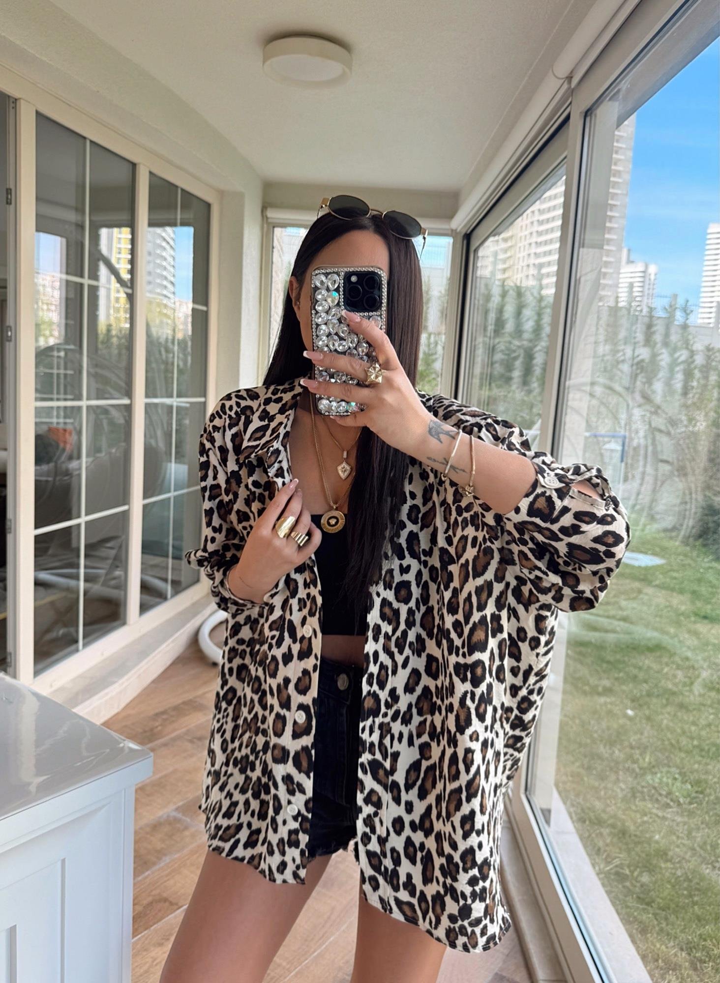 Oversize Bej Leopar Keten Gömlek