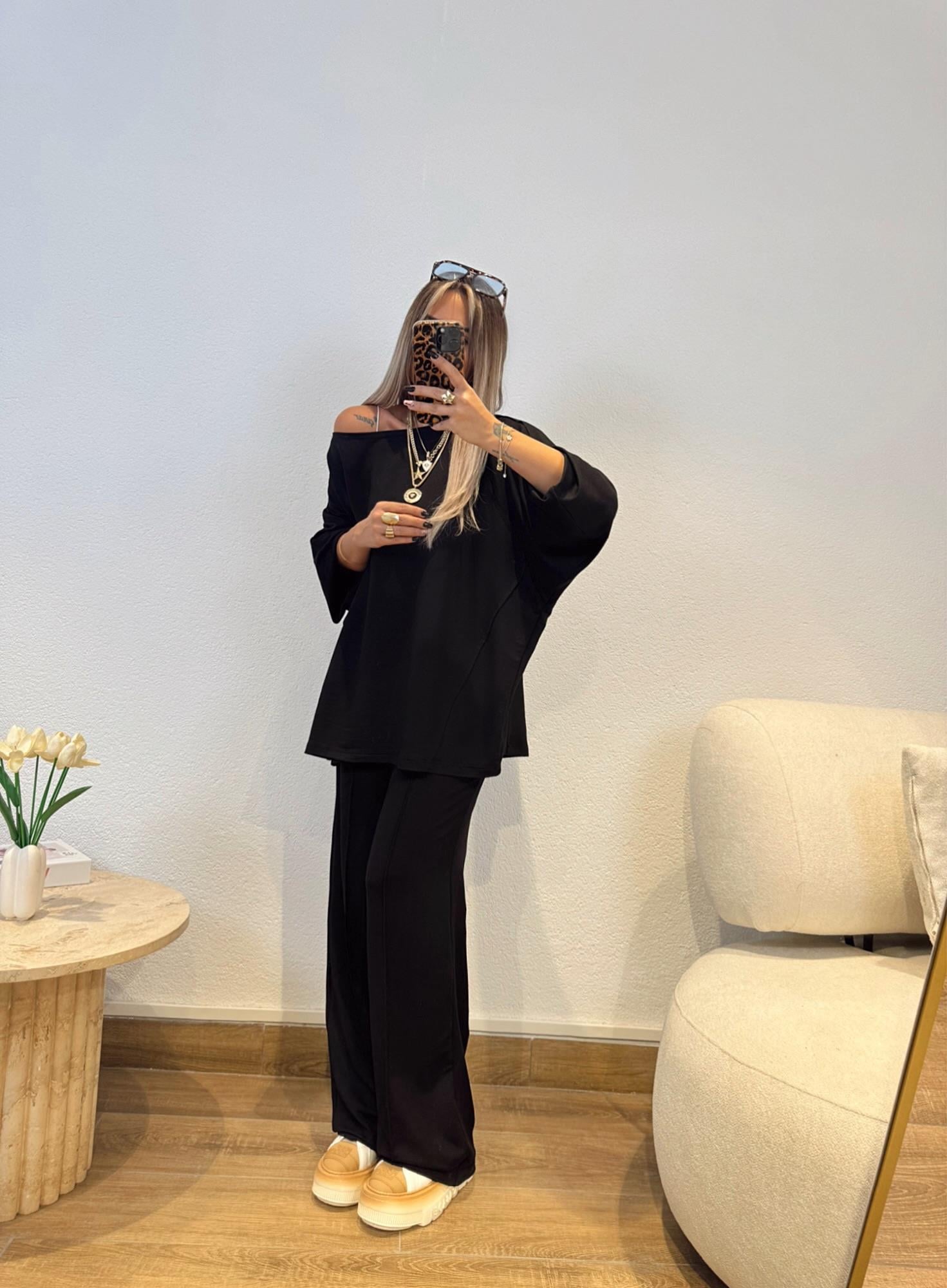 Oversize Modal Siyah Takım