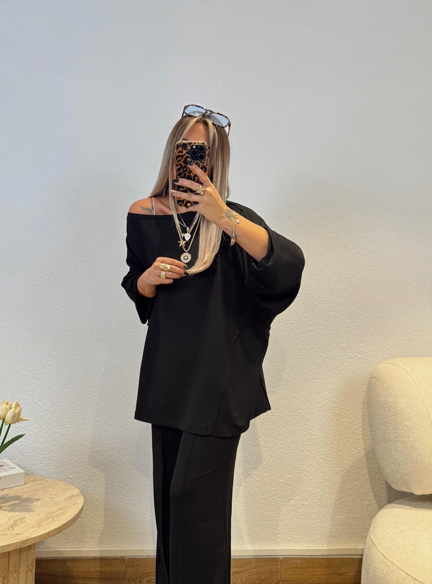 Oversize Modal Siyah Takım