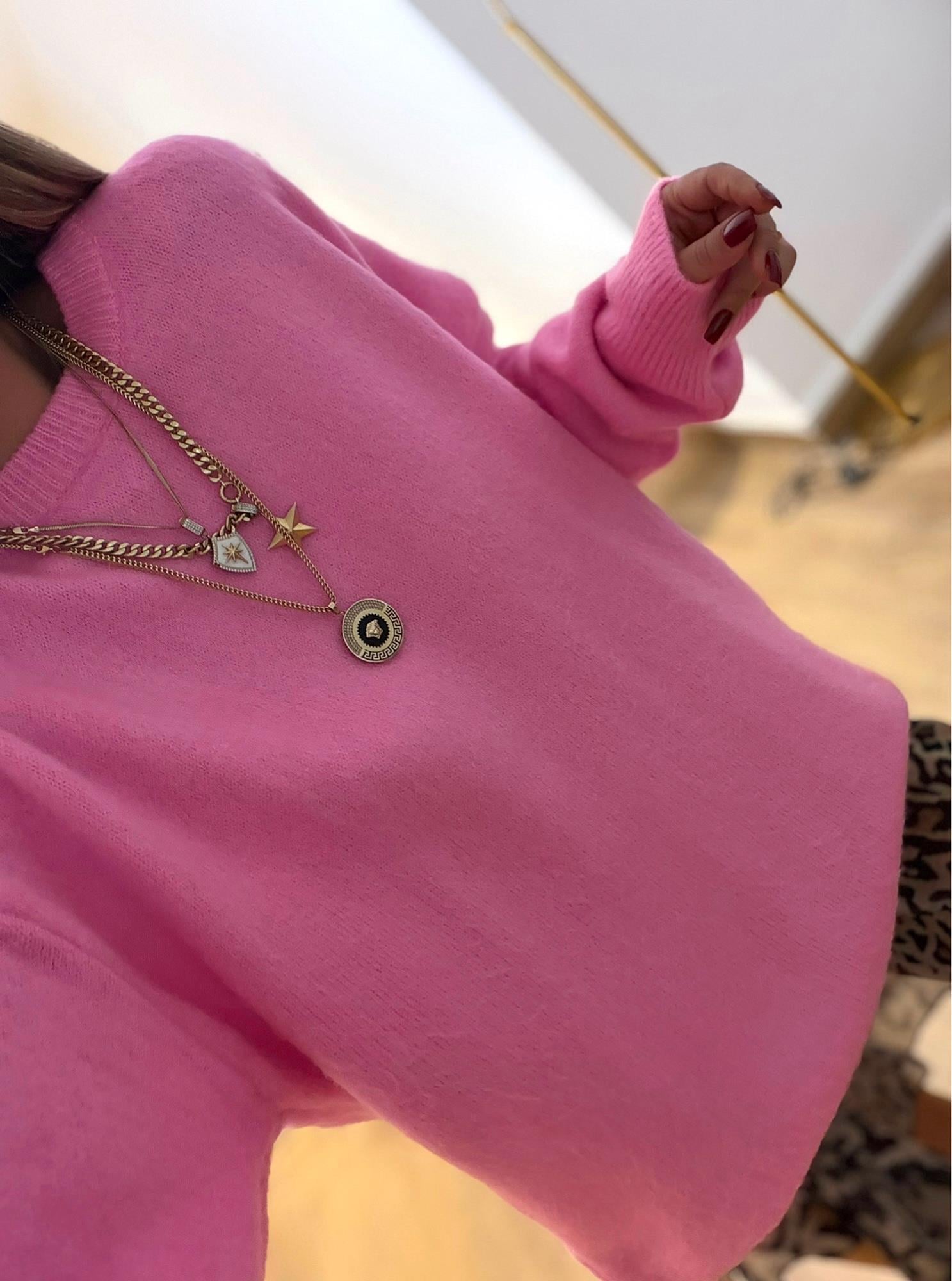Oversize Pembe Yumoş Kazak