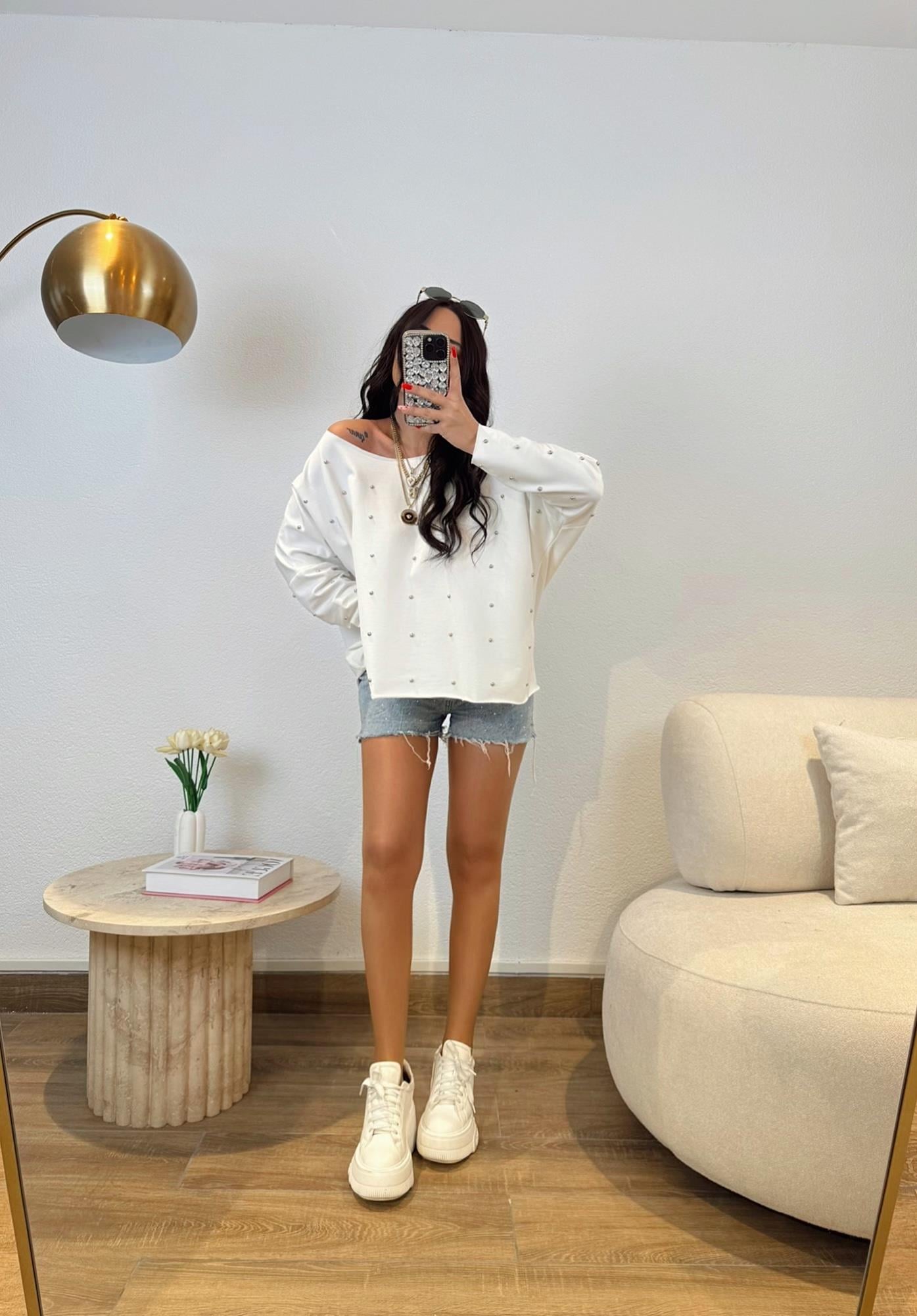 Oversize Taşlı Beyaz Sweat