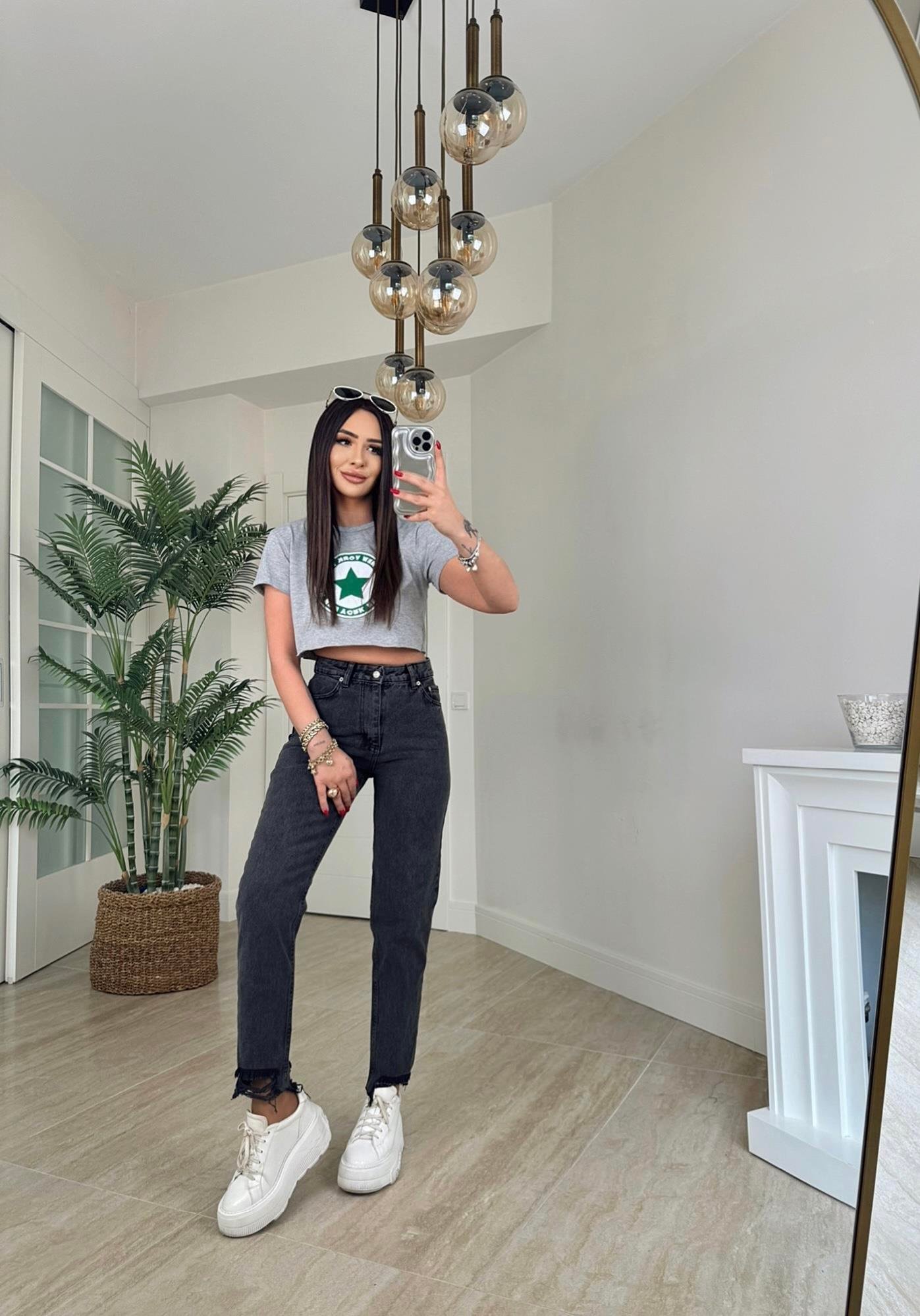 Paça Detay Antrasit Mom Jean