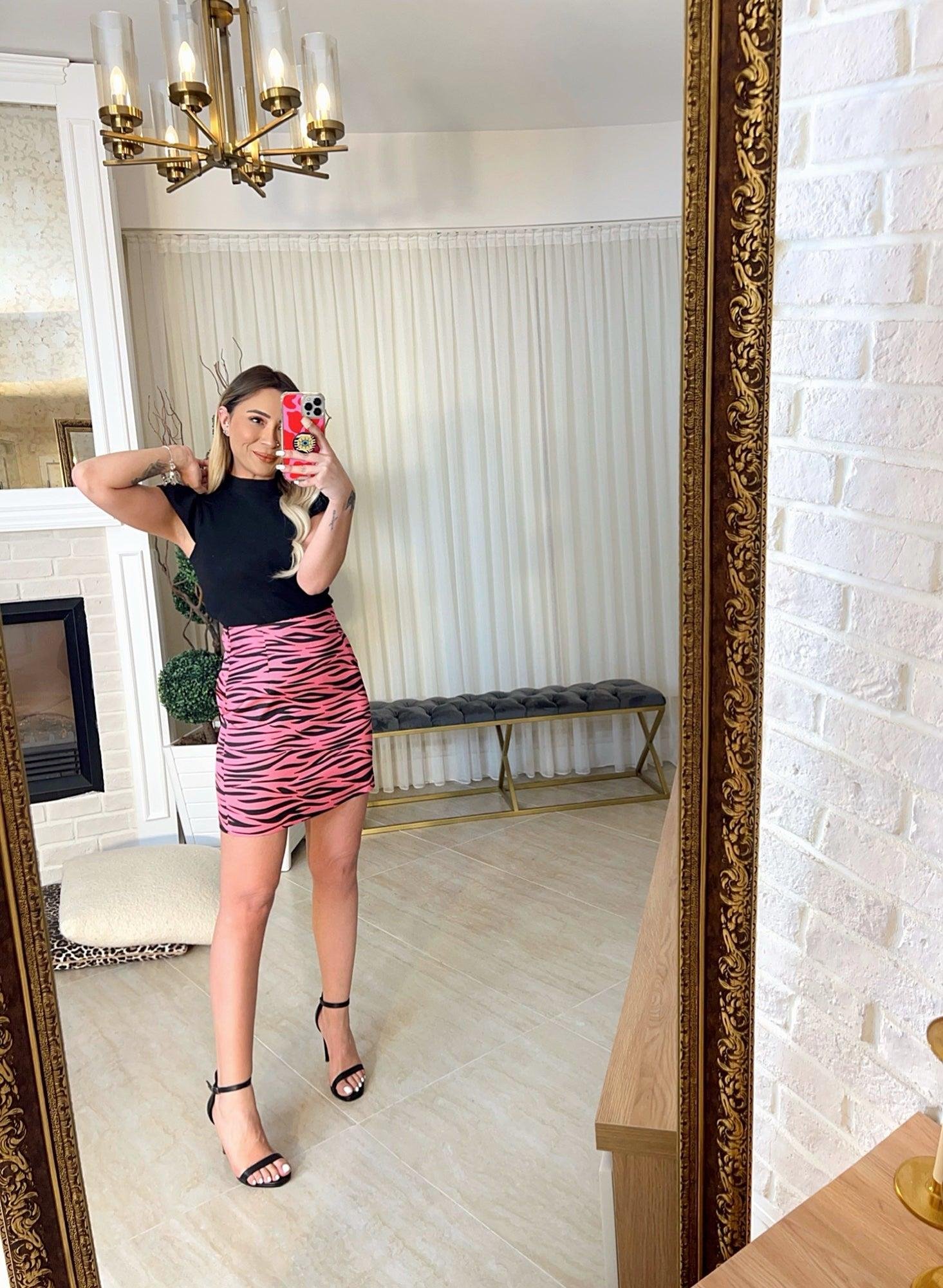 Pembe Zebra Desen Saten Etek