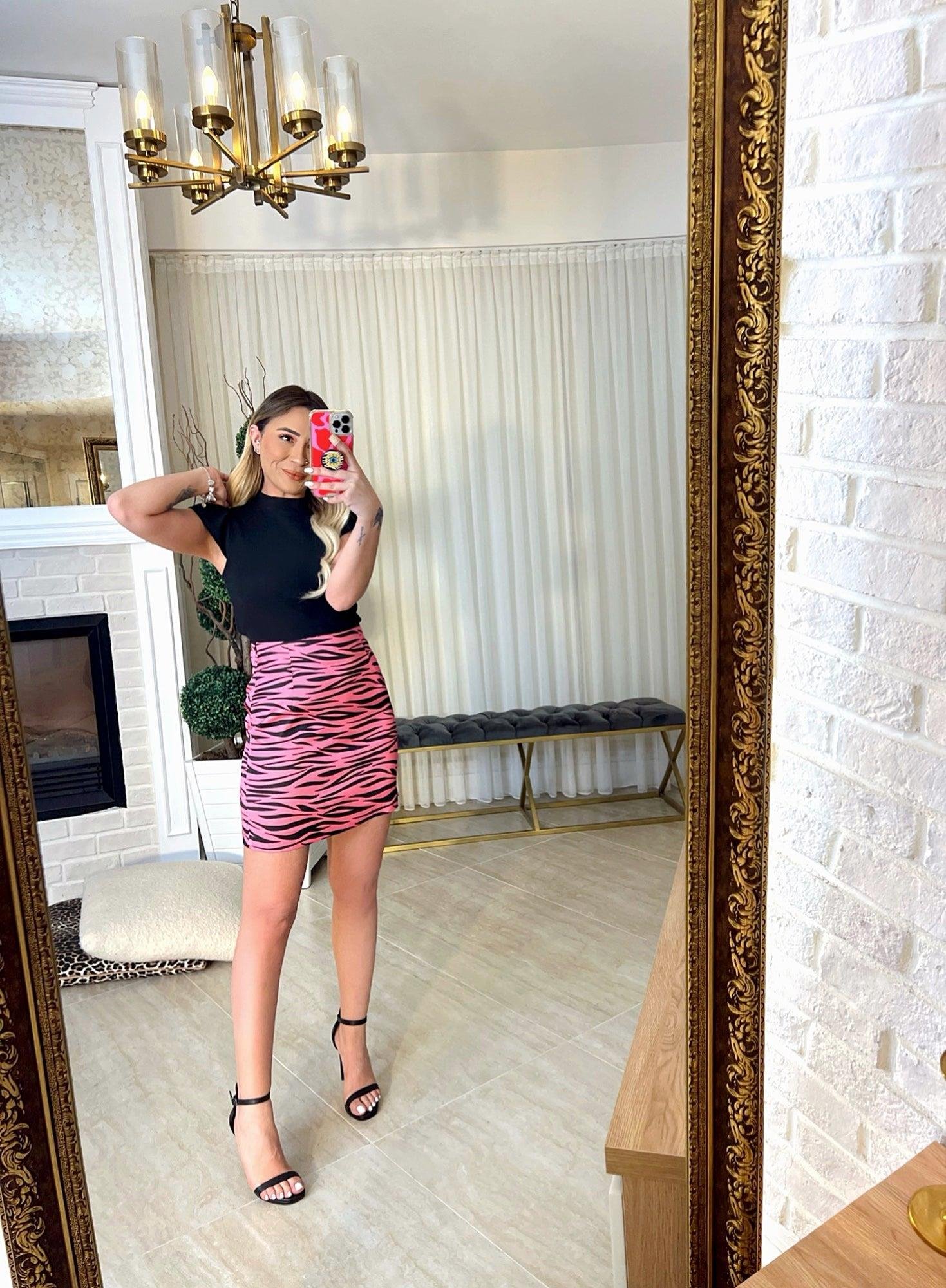 Pembe Zebra Desen Saten Etek
