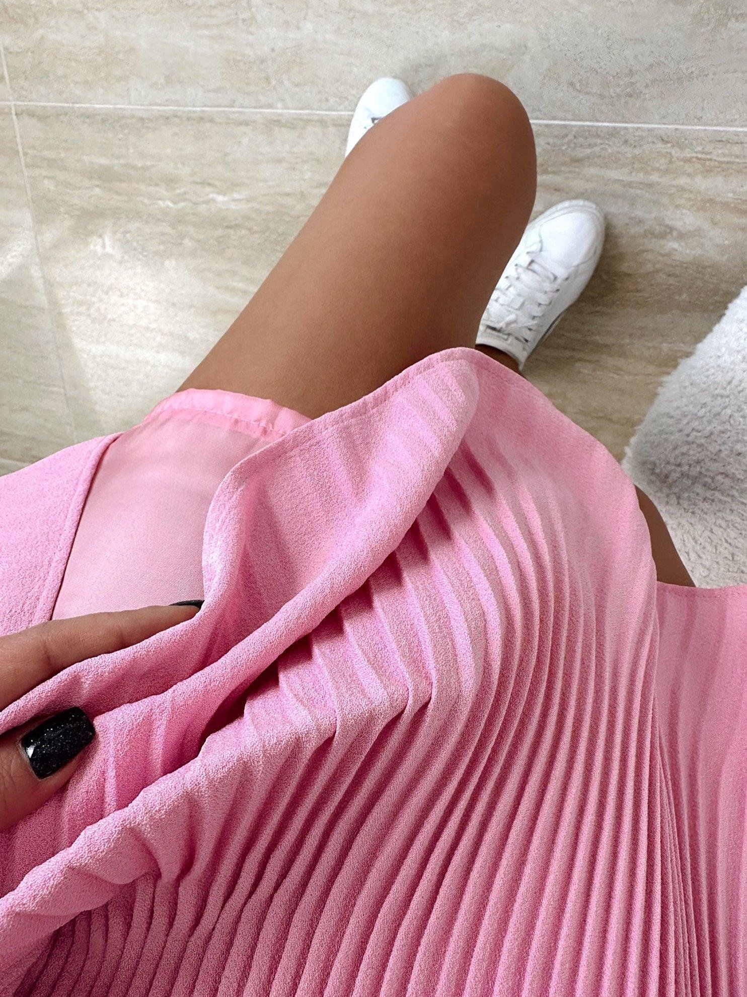 Piliseli Şeker Pembe Şort etek
