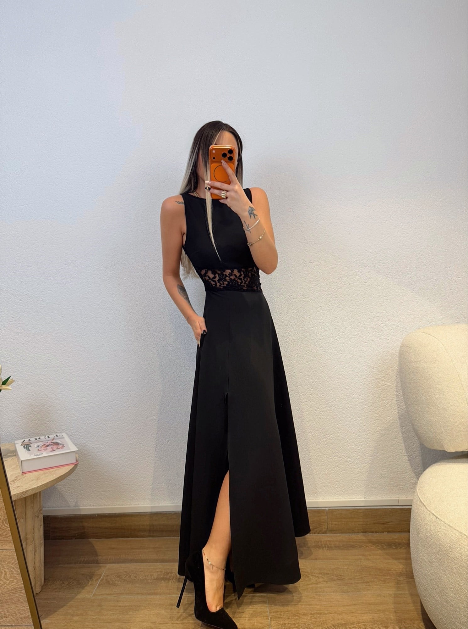 Premium Dantel Detay Yırtmaçlı Midi Boy Elbise
