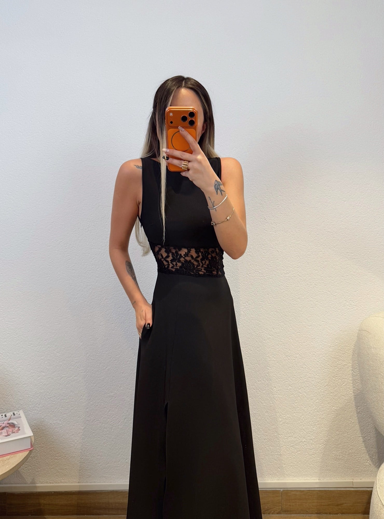 Premium Dantel Detay Yırtmaçlı Midi Boy Elbise