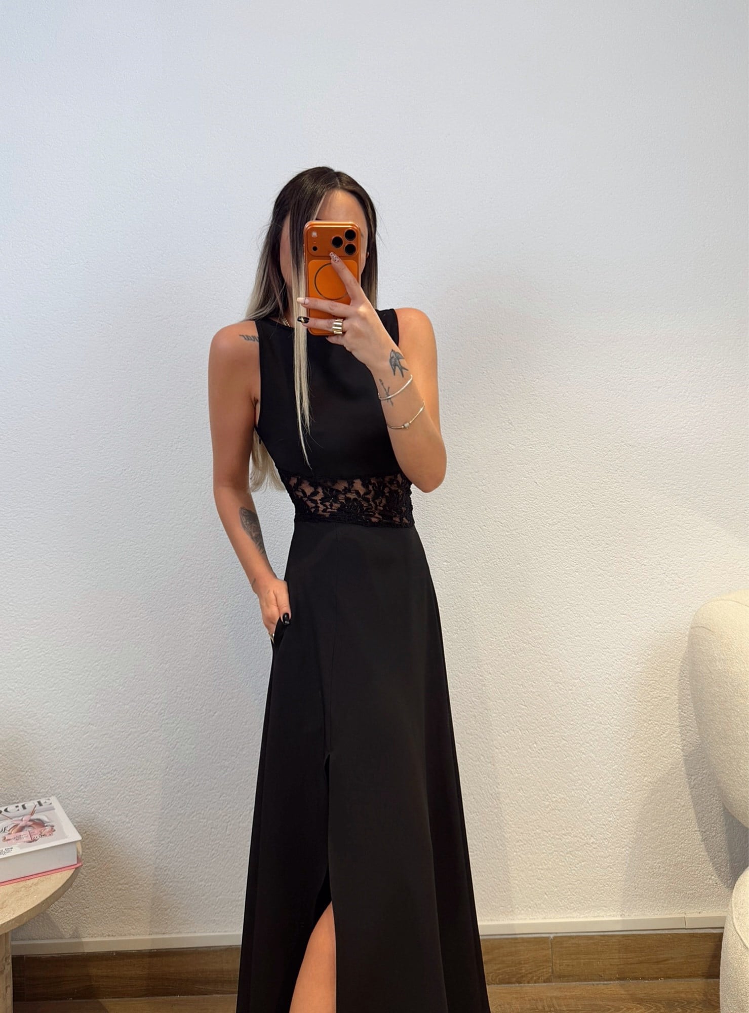 Premium Dantel Detay Yırtmaçlı Midi Boy Elbise