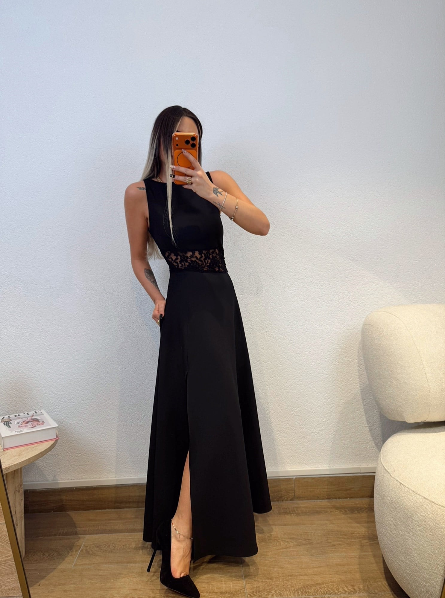 Premium Dantel Detay Yırtmaçlı Midi Boy Elbise