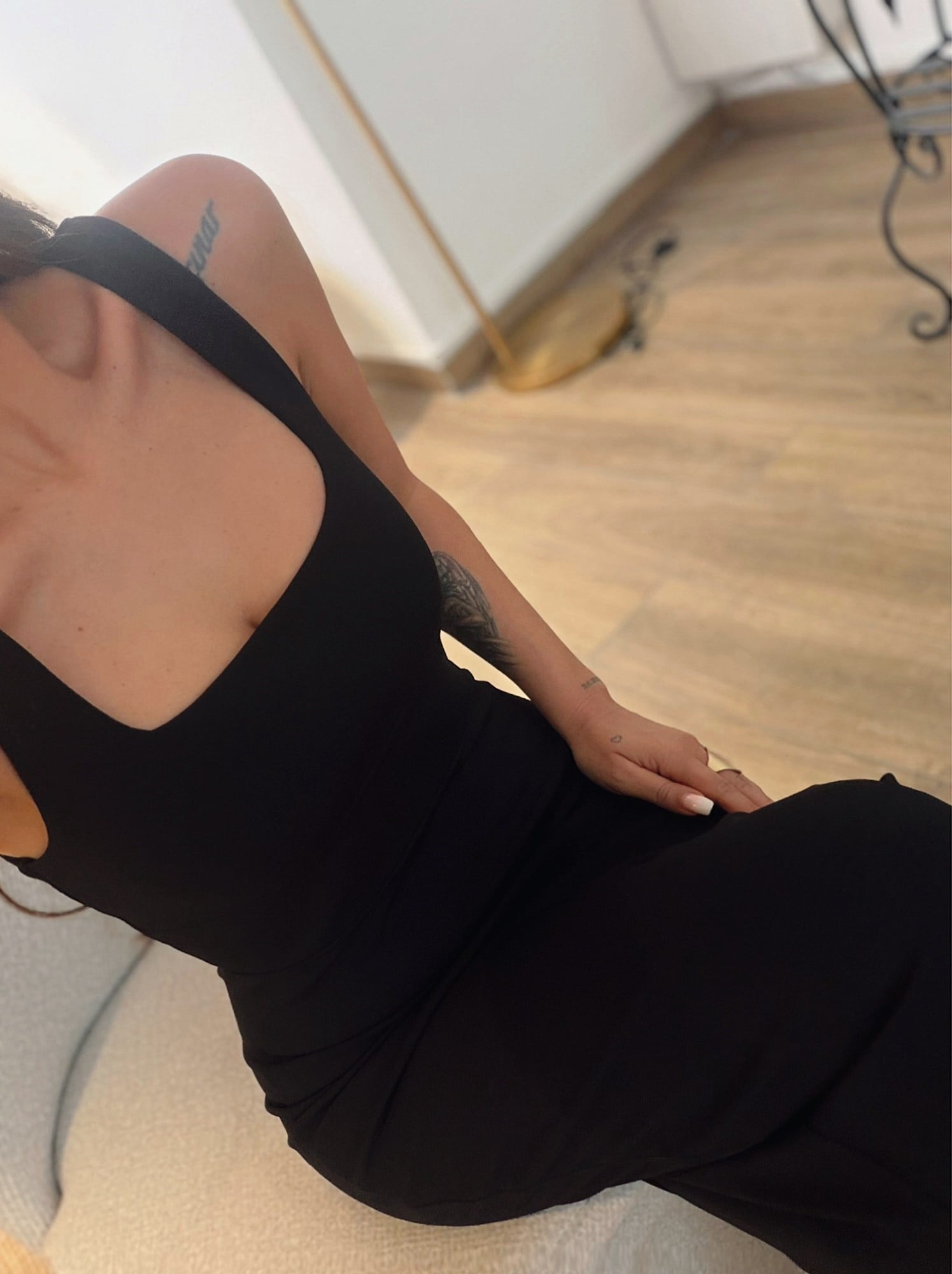 Premium Kalın Askılı Kare Yaka Siyah Maxi Boy Elbise