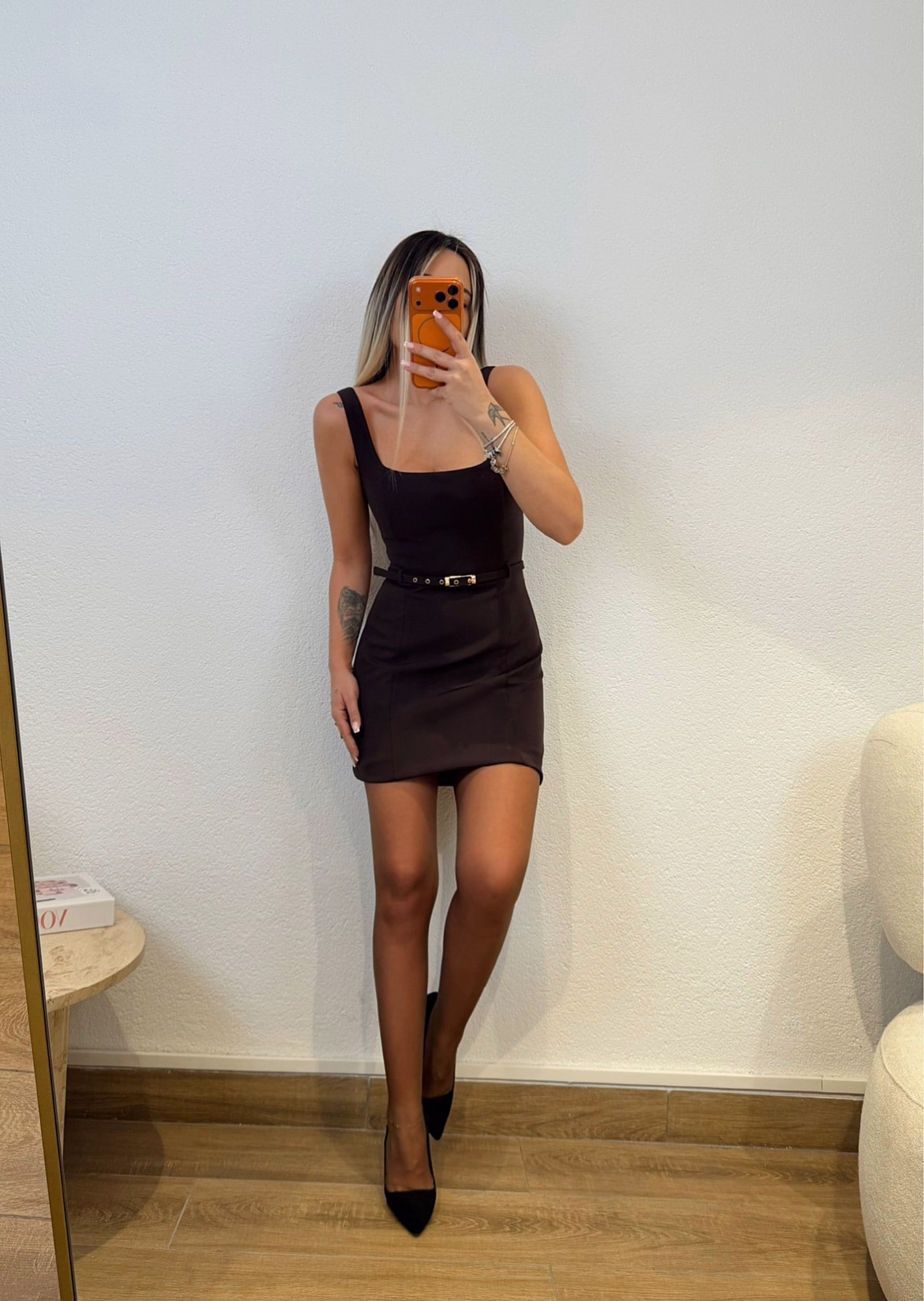 Premium Kalın Askılı Kemerli Kahve Mini Elbise