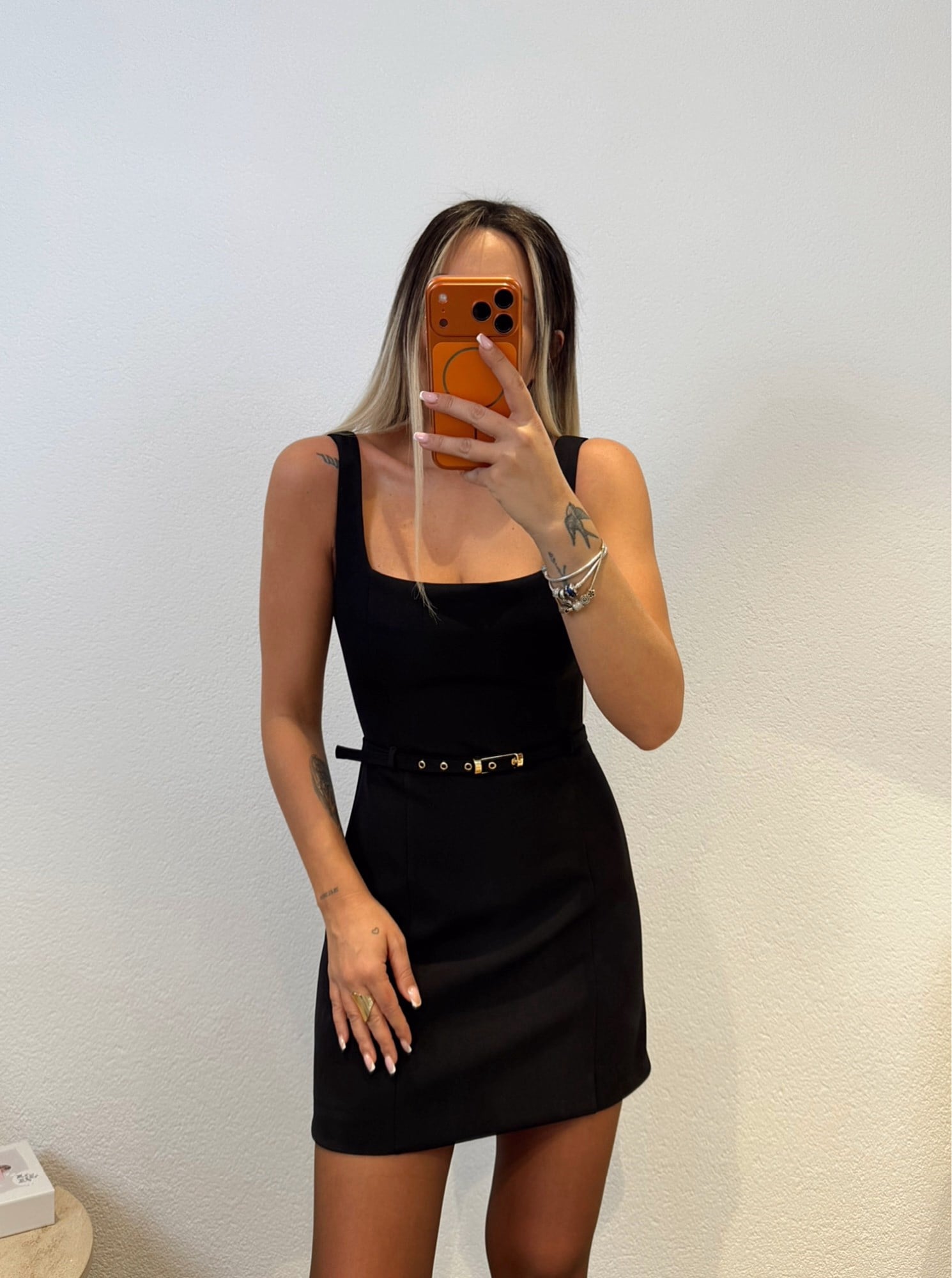 Premium Kalın Askılı Kemerli Siyah Mini Elbise