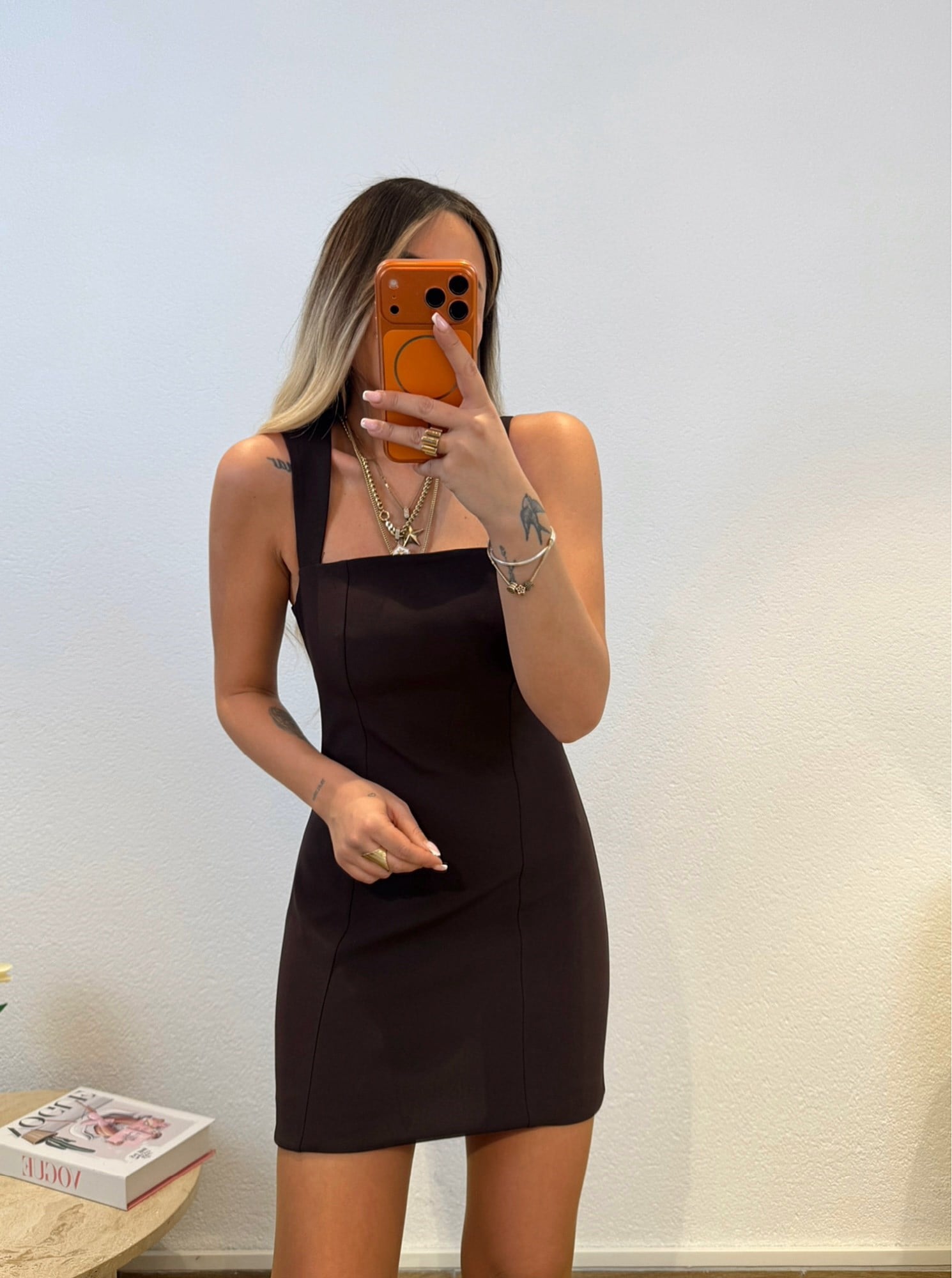 Premium Kare Yaka Kalın Askılı Kahve Mini Elbise