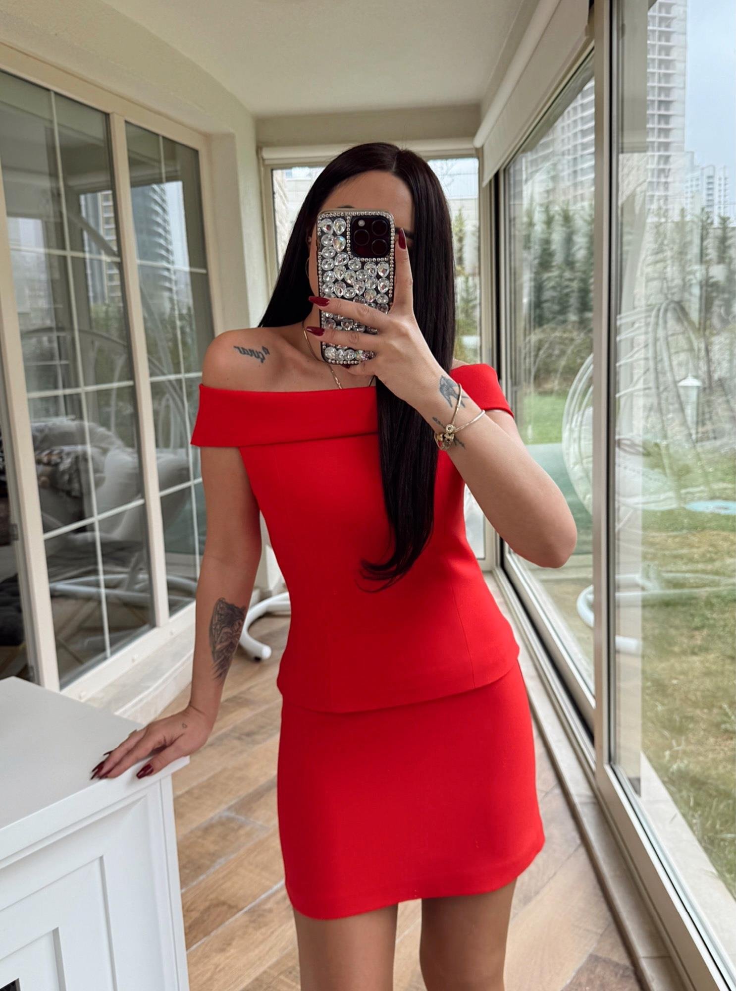 Premium Madonna Etek-Bluz Kırmızı Takım