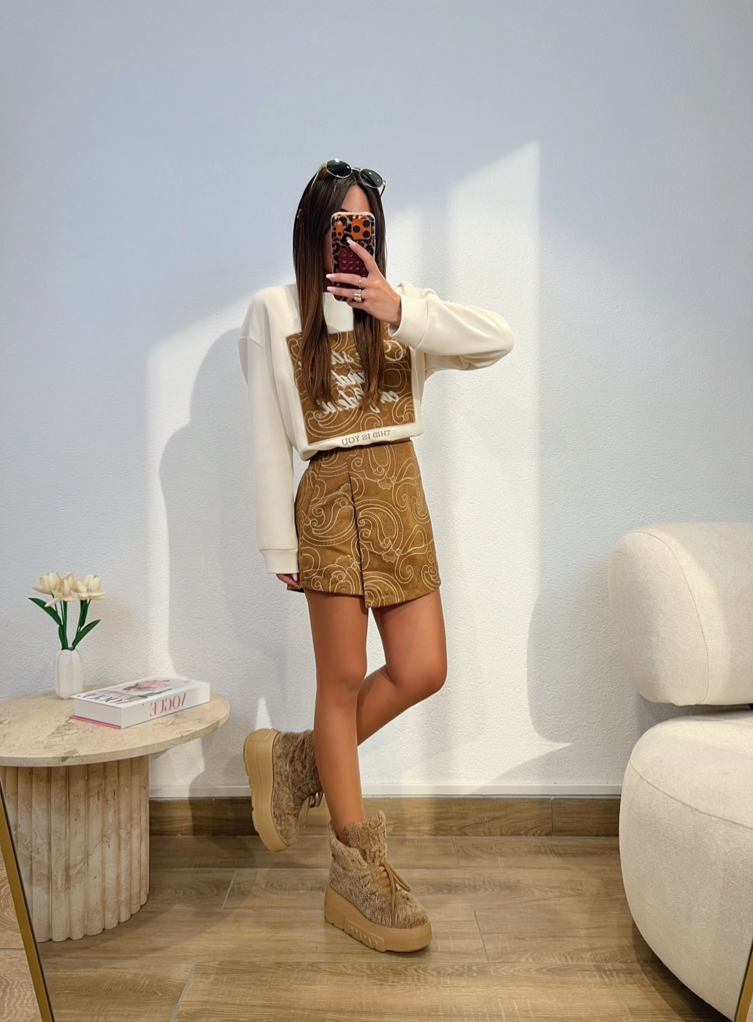Premium Seri Kahve Nubuk Detay Sweatshirt