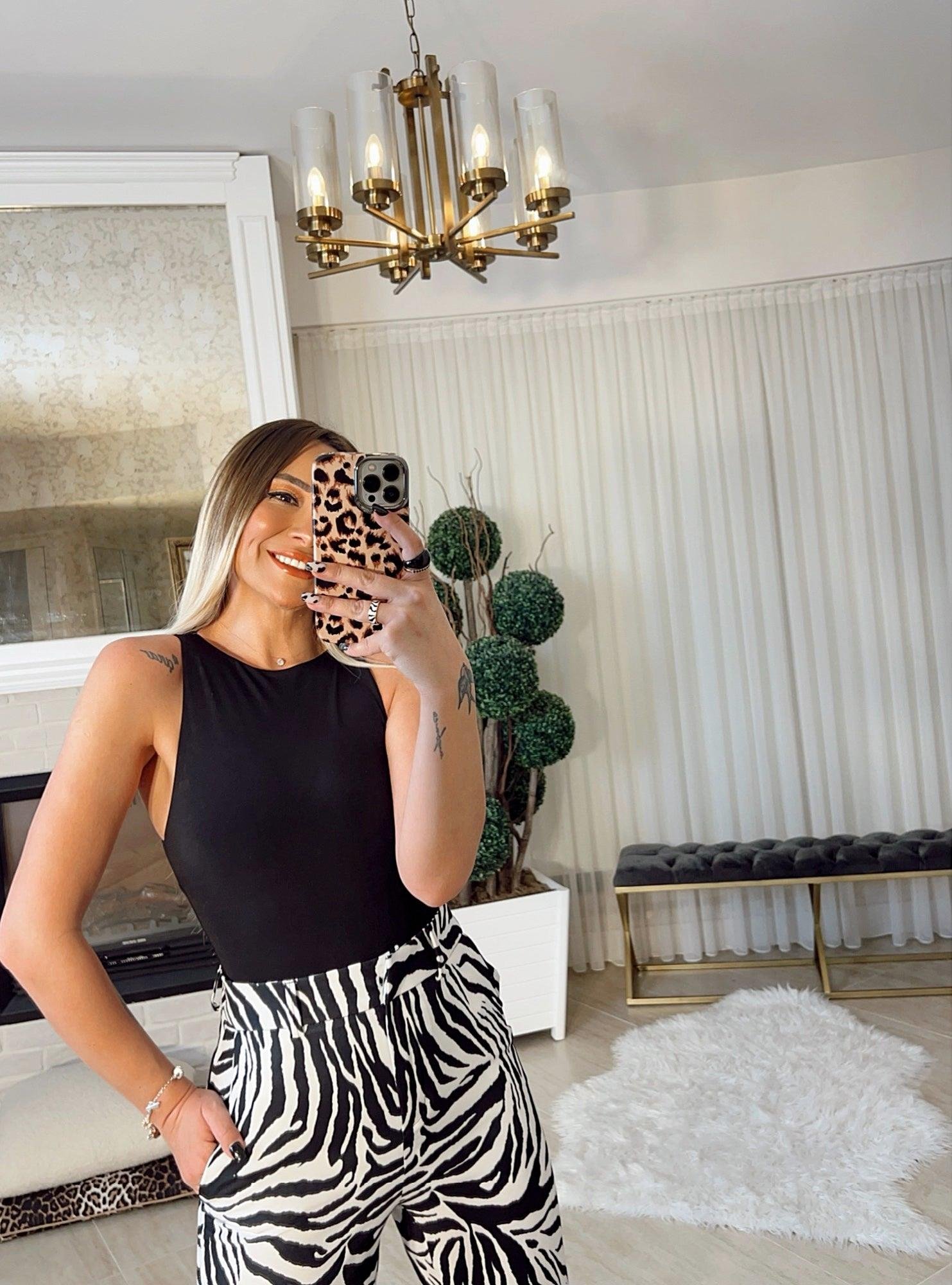 Sandy Kumaş Kolsuz Bodysuit