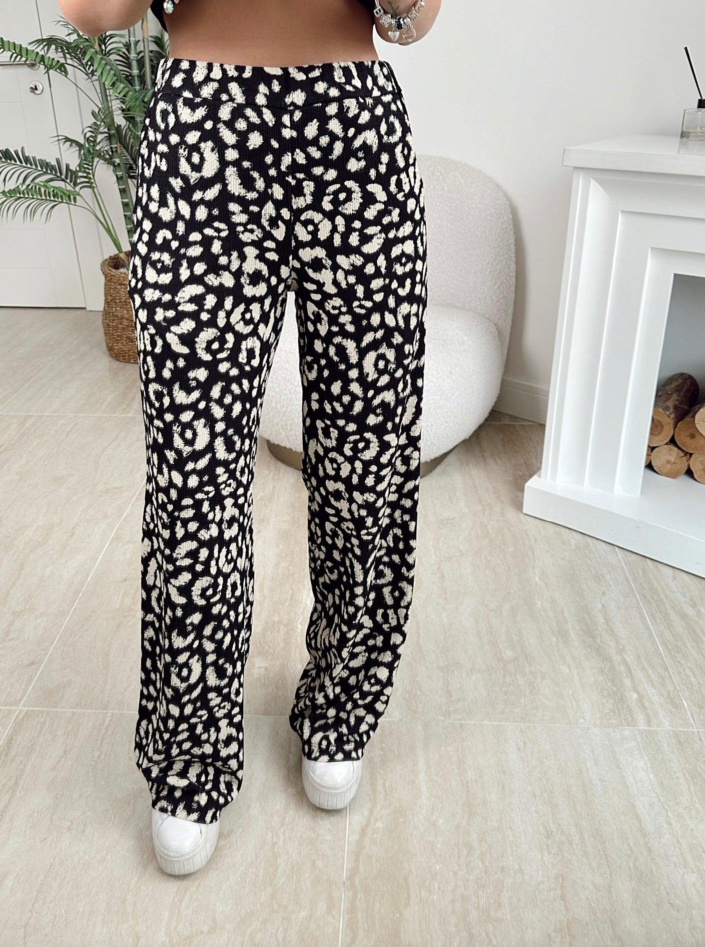 Siyah Leopar Desen Rahat Pantolon