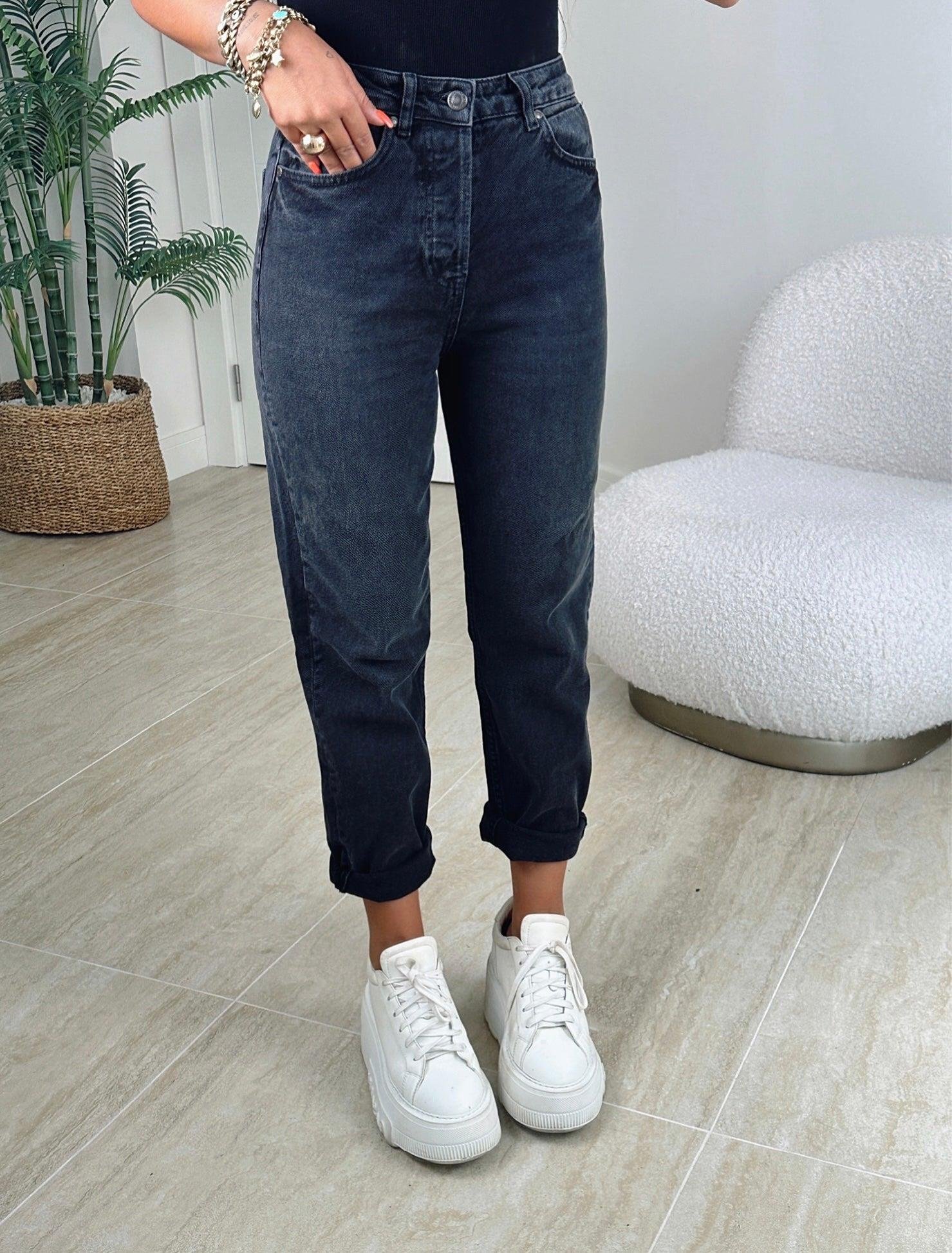 Siyah Mom Jean