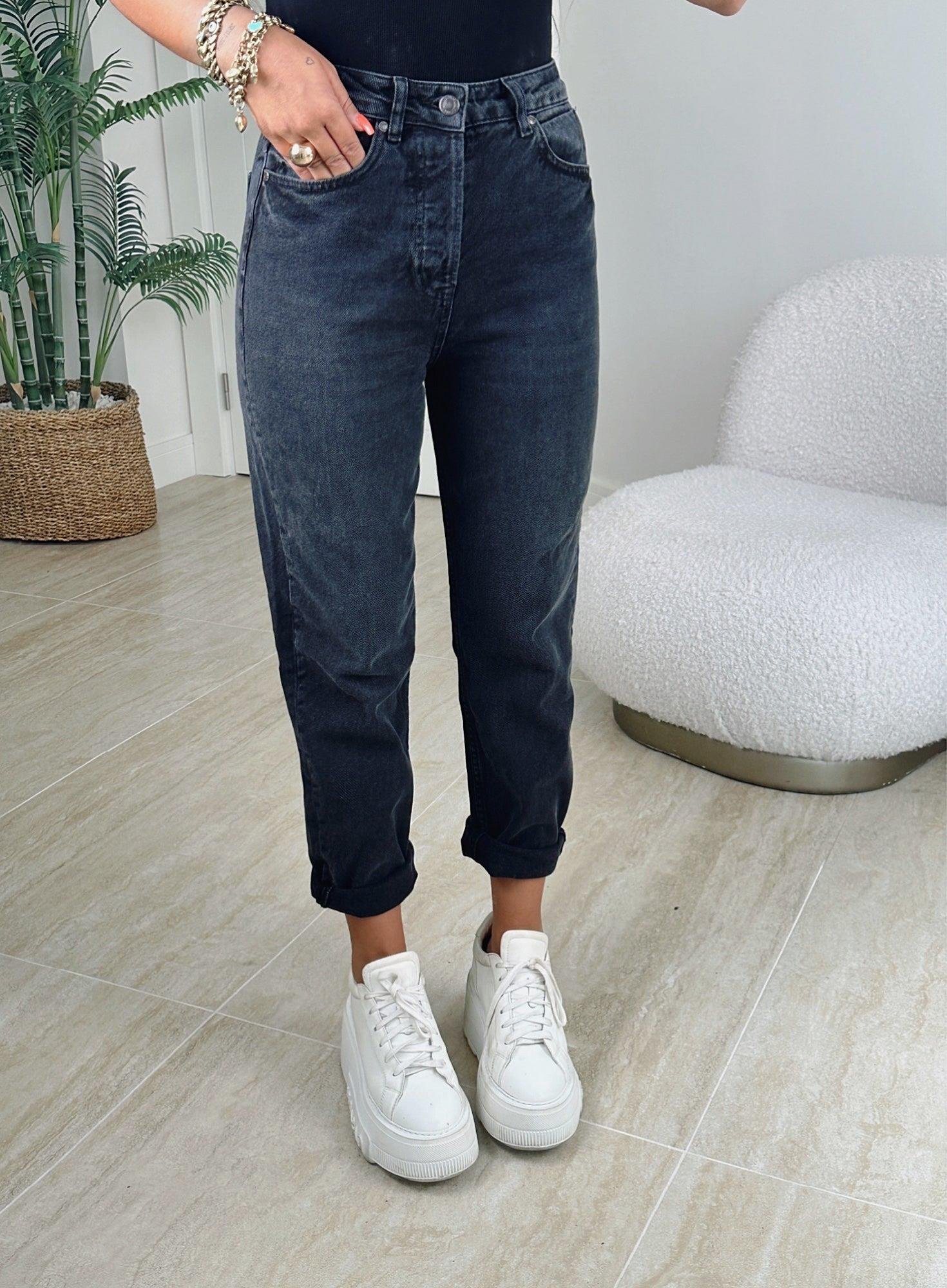 Siyah Mom Jean