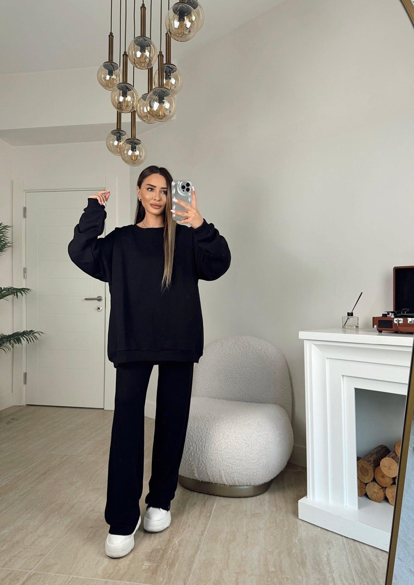Siyah Yumoş Triko Pantolon