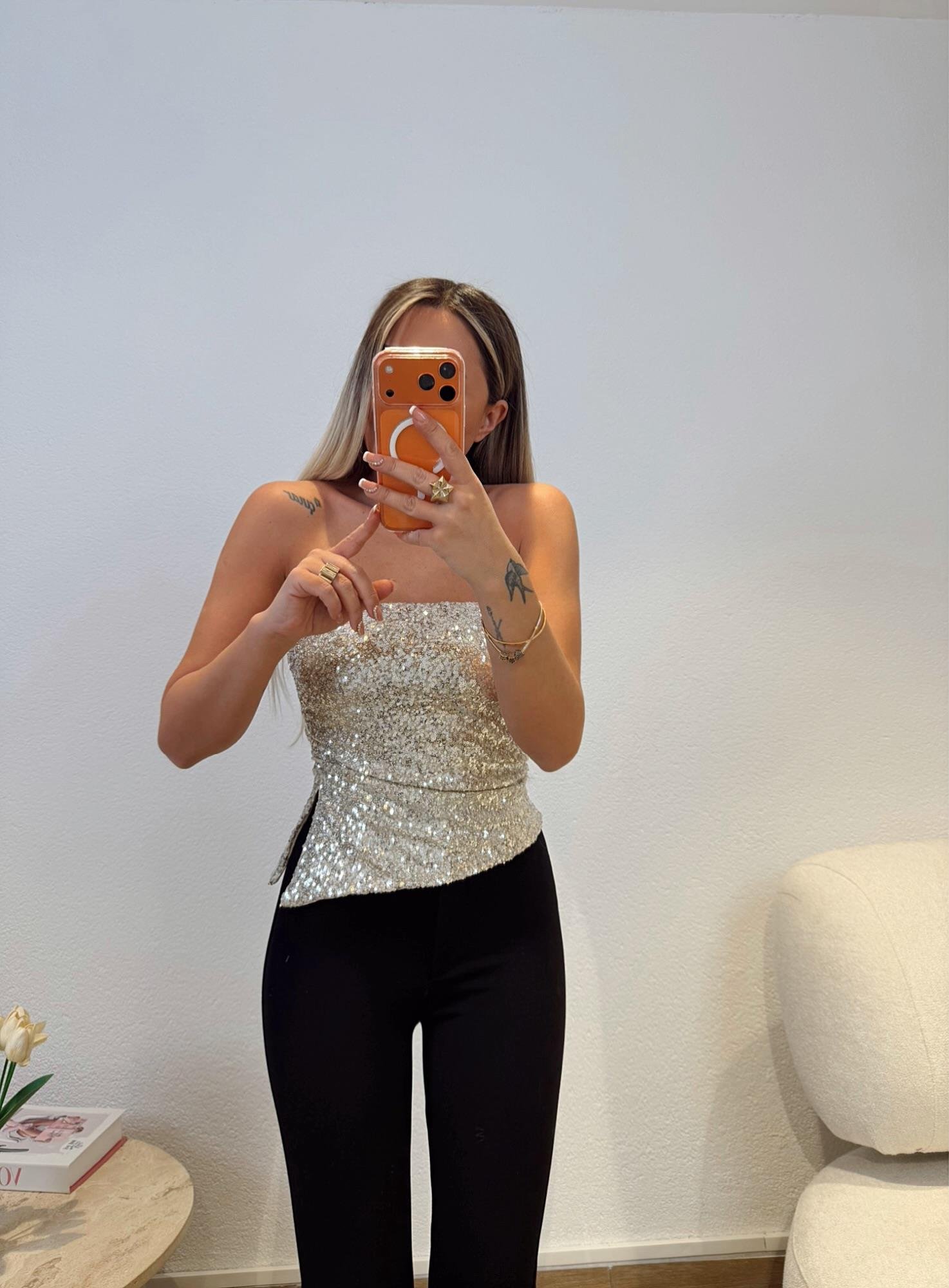 Straplez Pul Payet Asimetrik Bal Rengi Crop