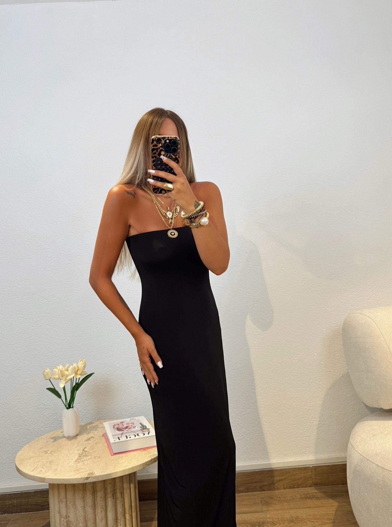 Straplez Sandy Siyah Maxi Elbise