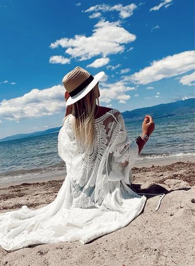 T.W.S.T Model Kimono