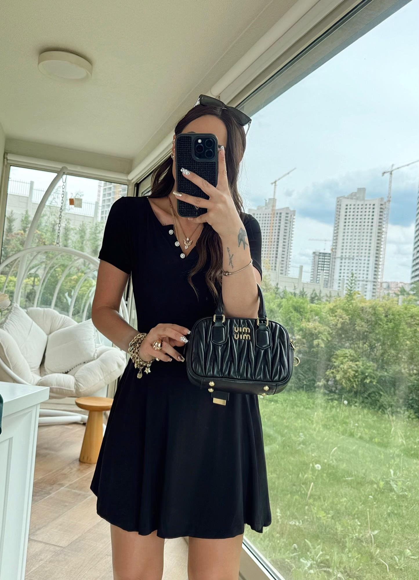 Taş Düğmeli Sandy Çan Elbsie