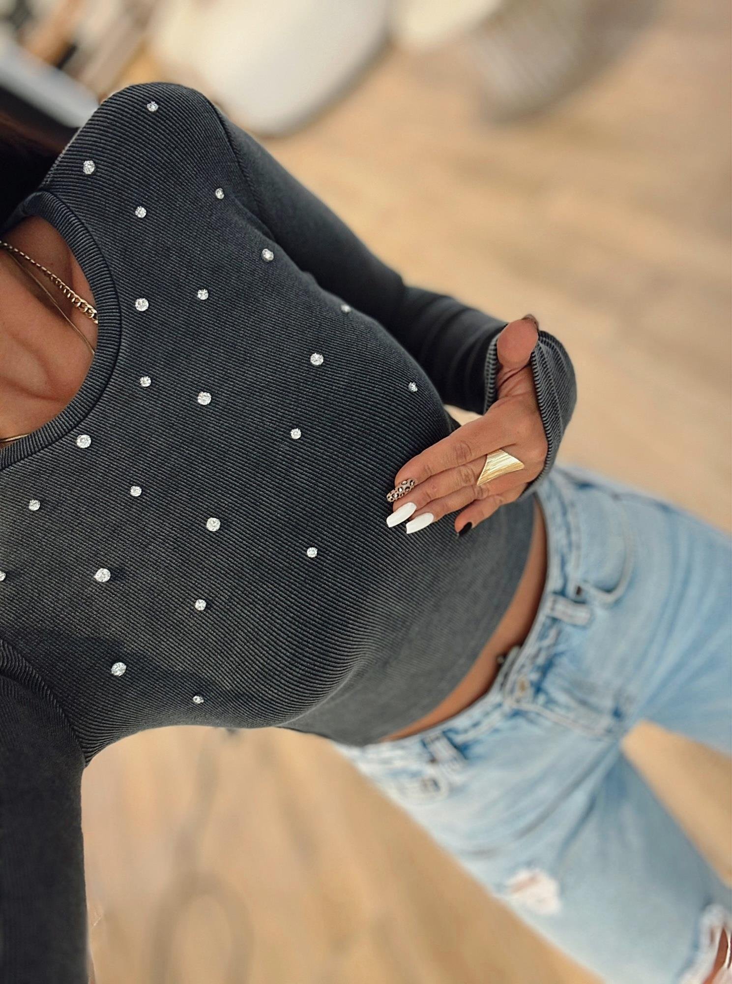 Taşlı Yıkamalı Crop