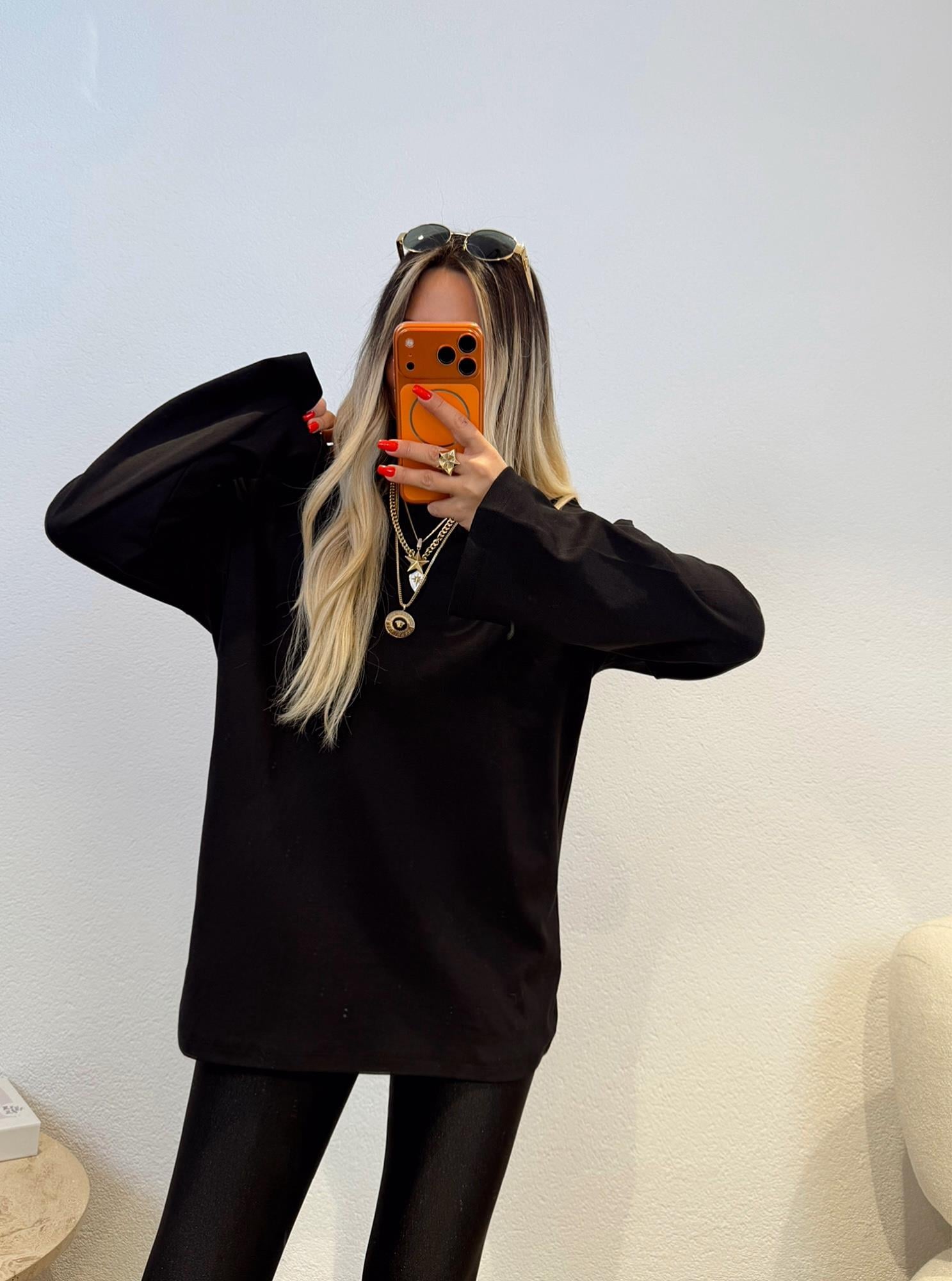 Uzun Kol Oversize Siyah Basic