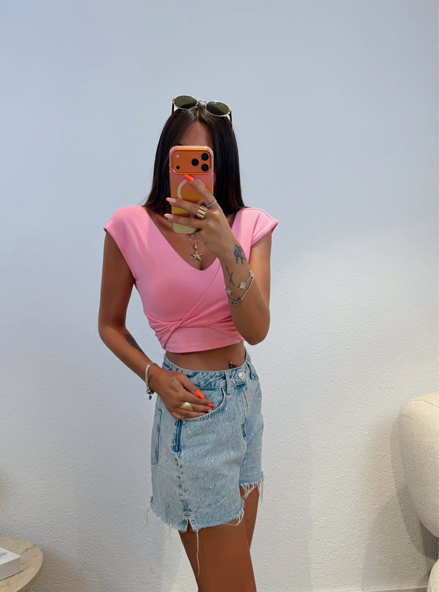 V Yaka Düğümlü Modal Pembe Crop