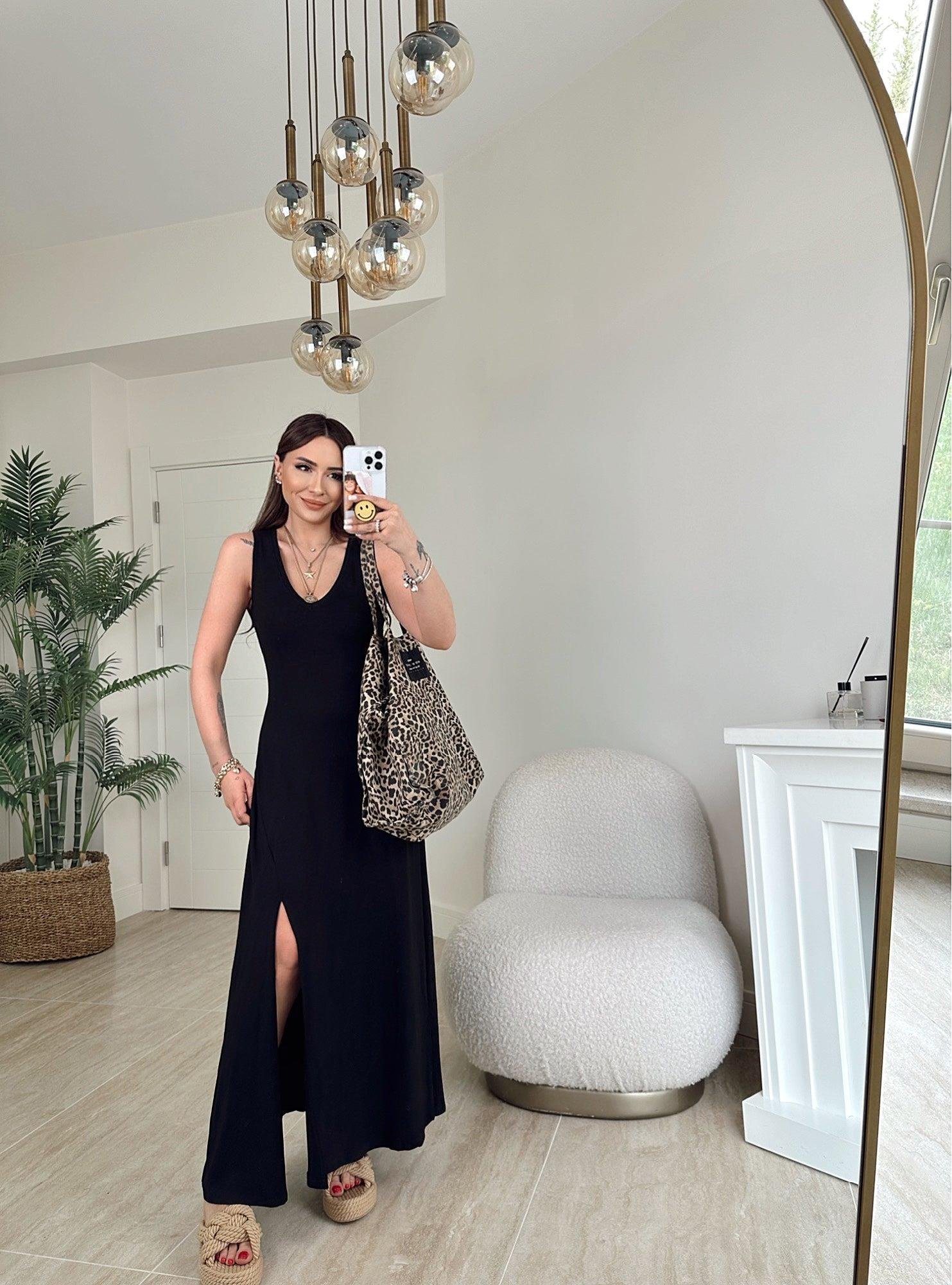 V Yaka Tek Yanı Yırtmaçlı Maxi Elbise