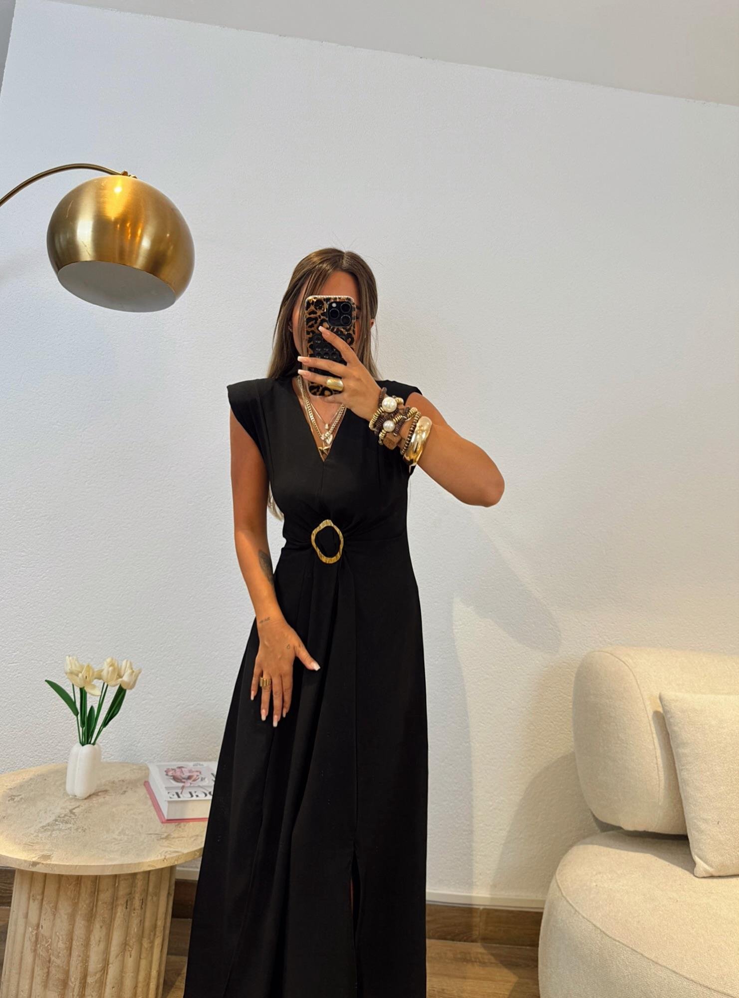 Vatkalı Gold Kemer Detay Parça Yırtmaçlı Crep Elbise