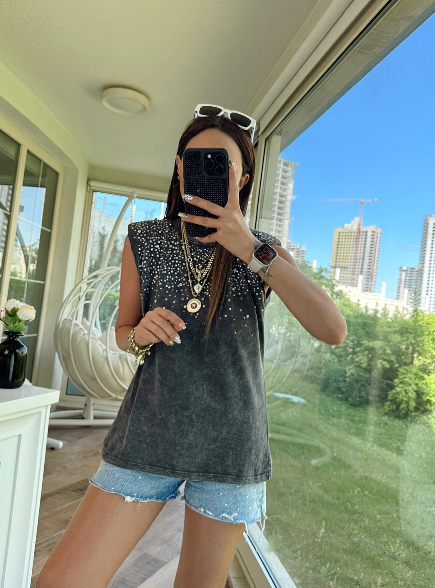 Vatkalı Taşlı Gri Tshirt