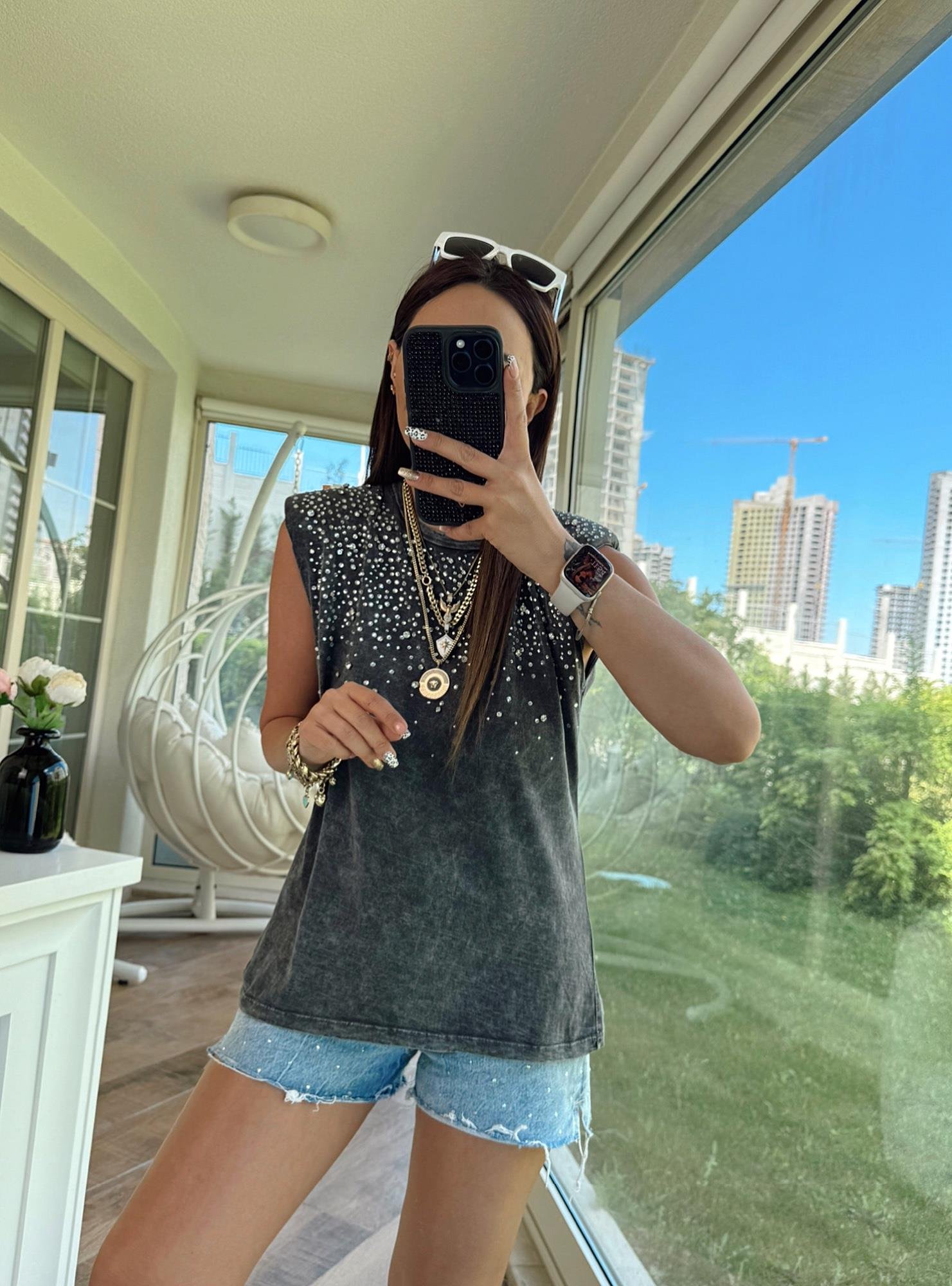 Vatkalı Taşlı Gri Tshirt
