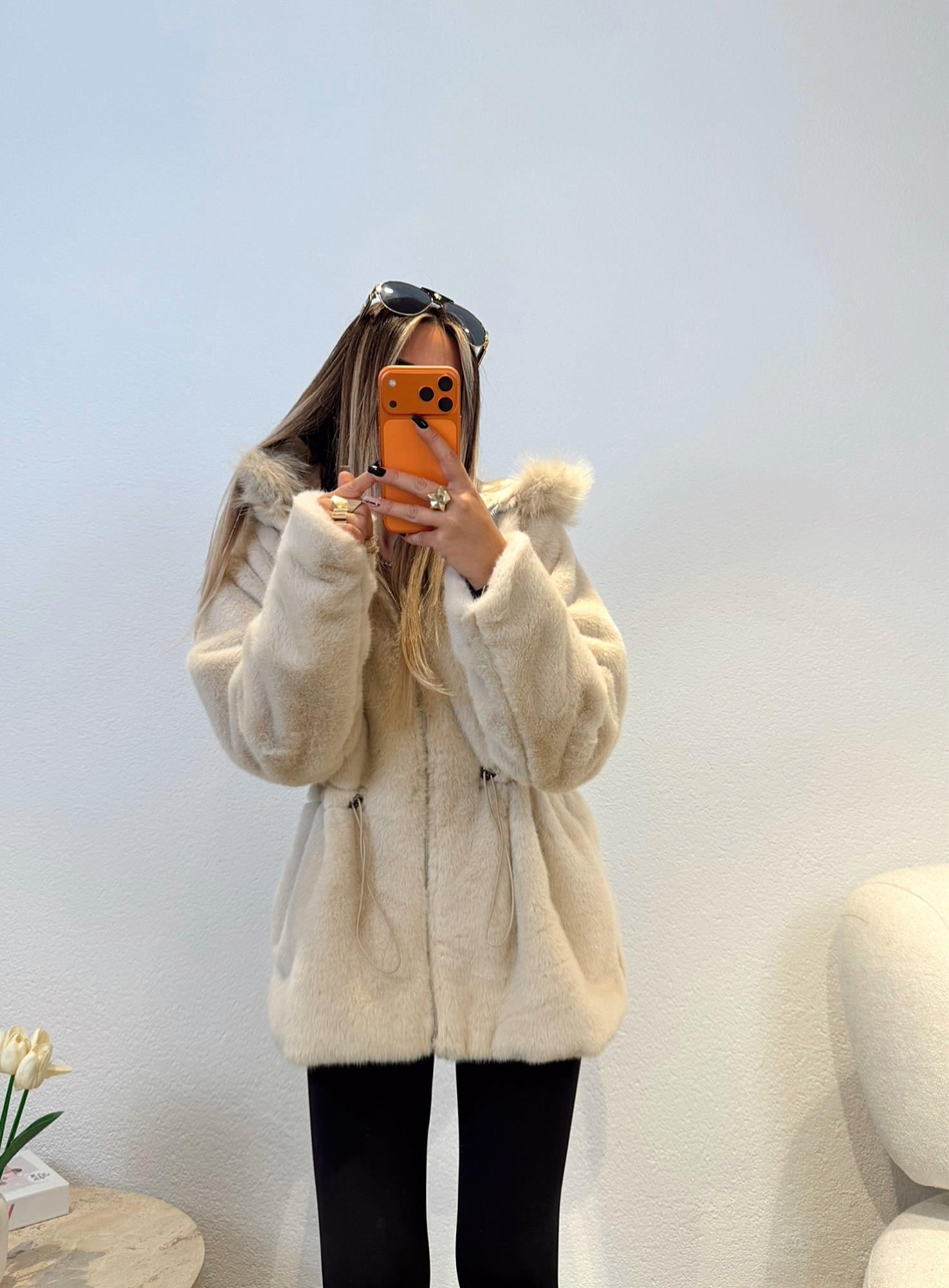 Vizon Kapişonlu Kürk