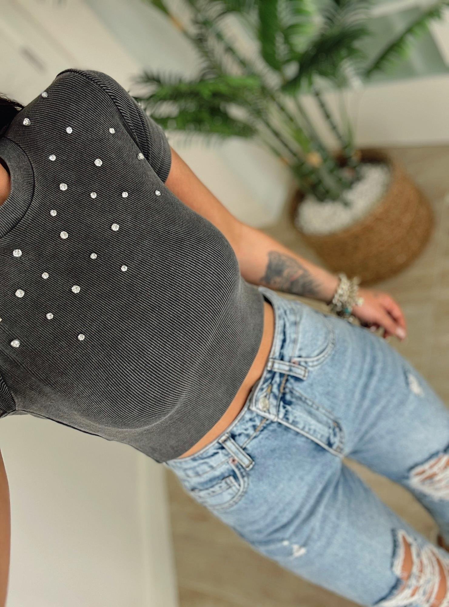 Yıkamalı Taşlı Crop