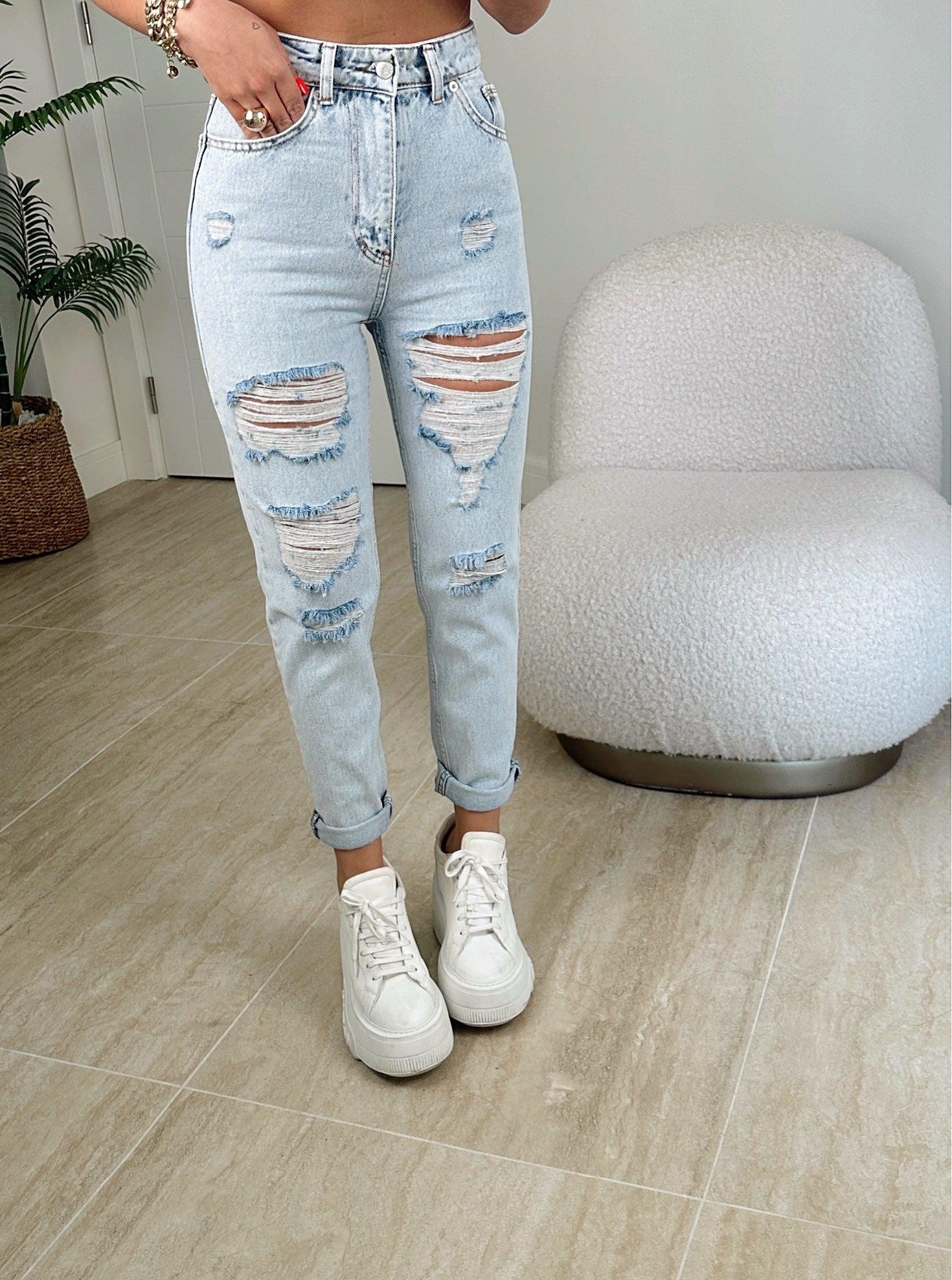Yırtıklı Buz Mavi Mom Jean