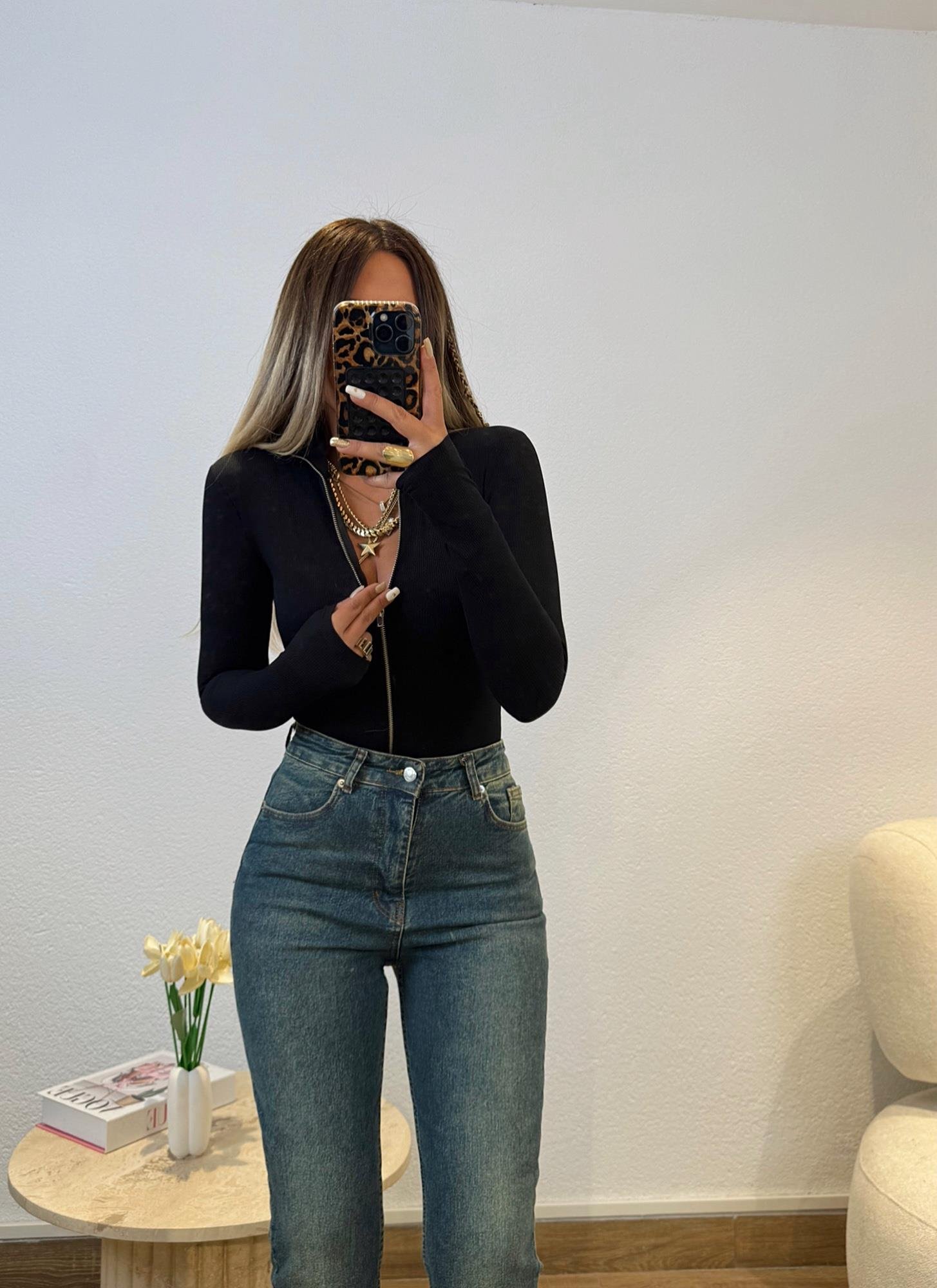 Z.a Balıkçı Yaka Fermuarlı Bodysuit