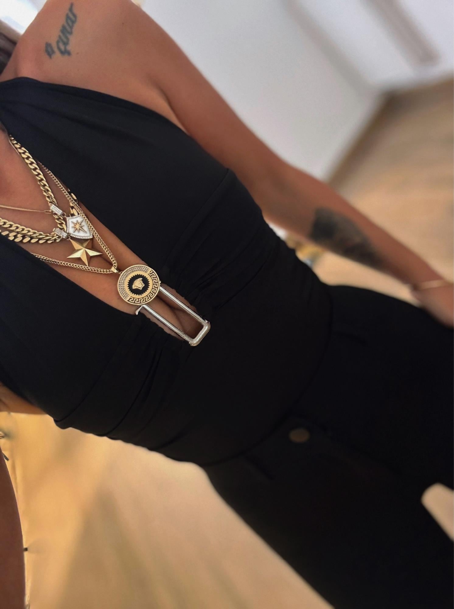 Z.a Model Boyundan Bağlamalı Sırtı Açık Bluz