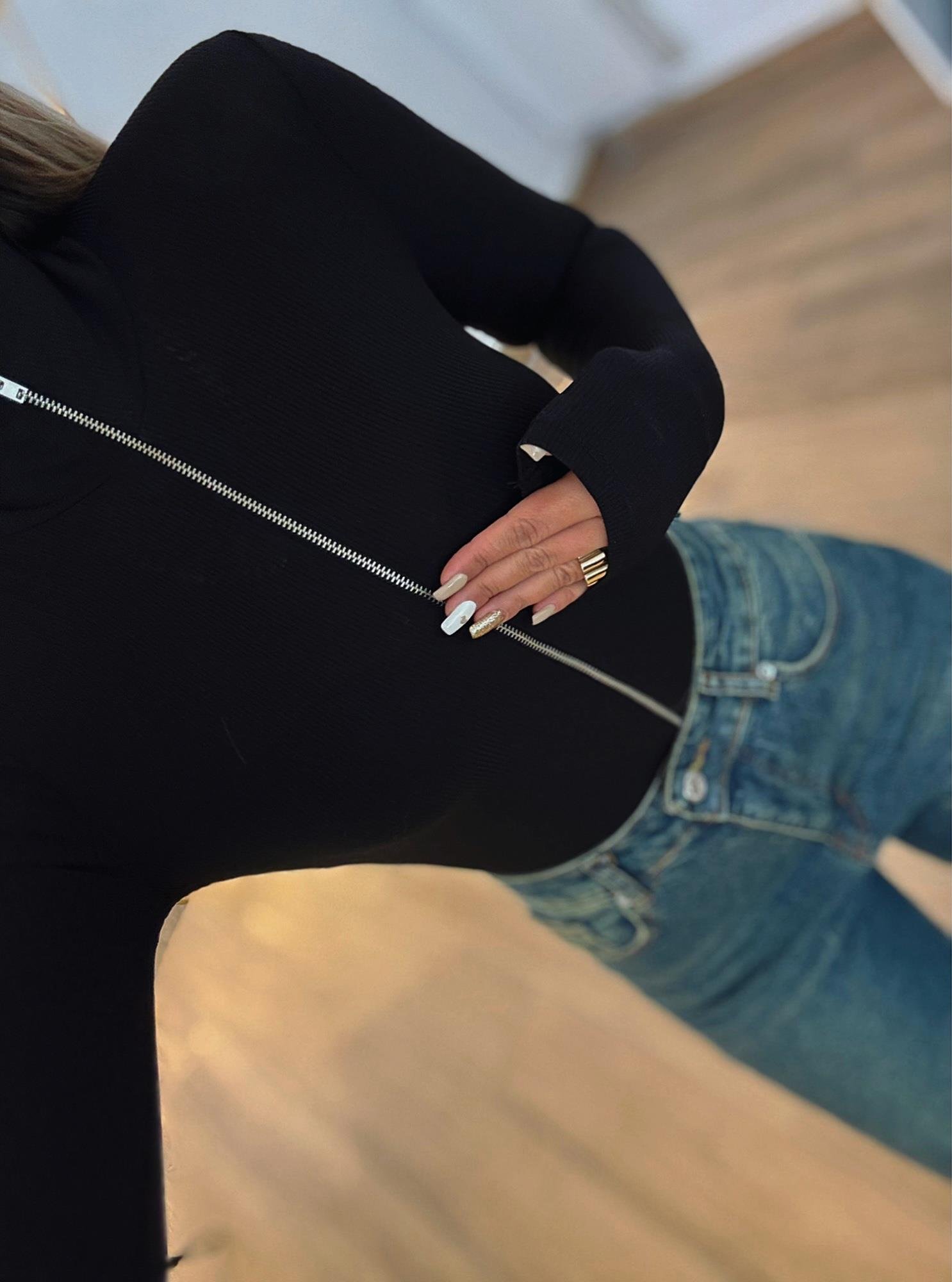 Z.a Balıkçı Yaka Fermuarlı Bodysuit