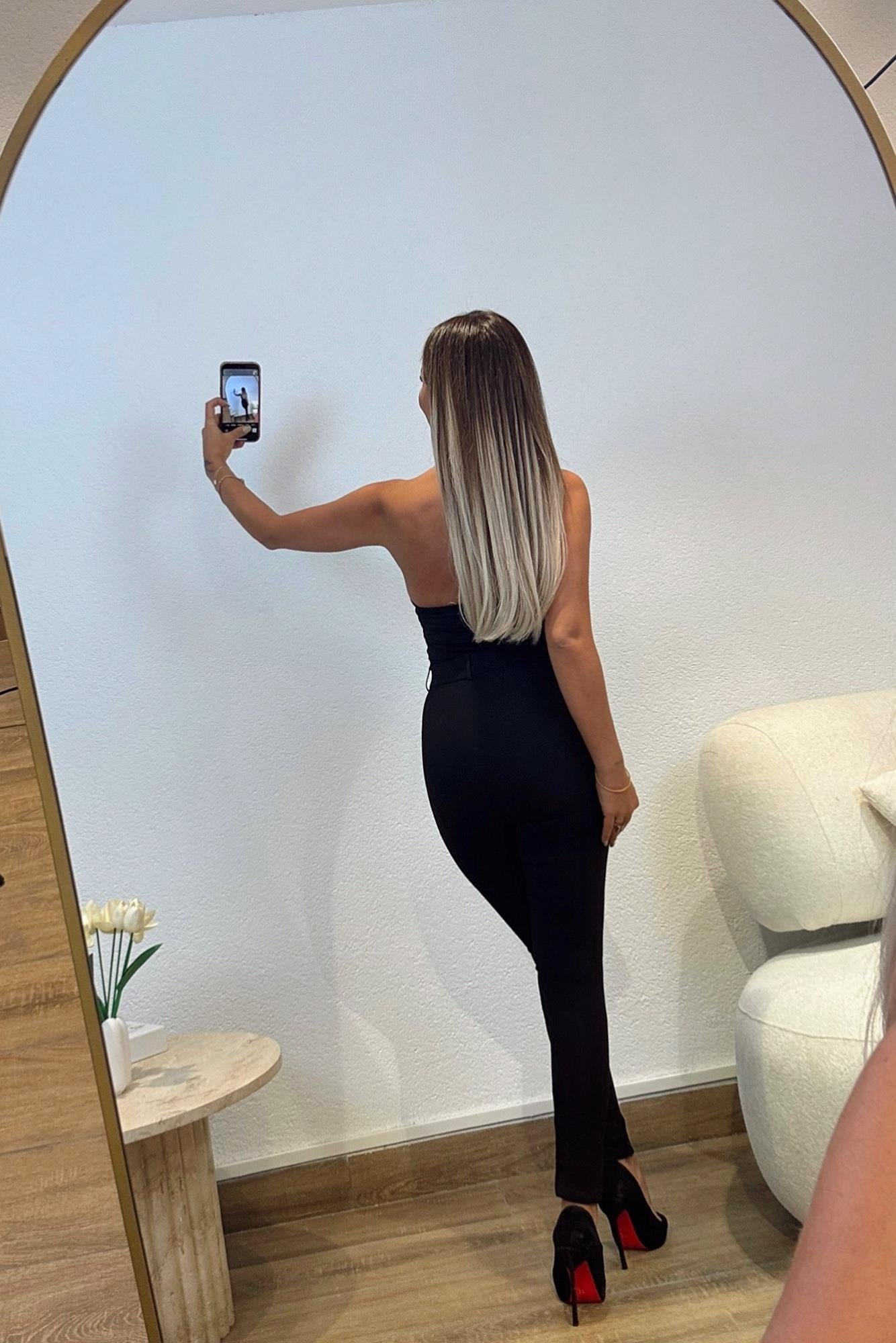 Z.a Model Boyundan Bağlamalı Sırtı Açık Bluz