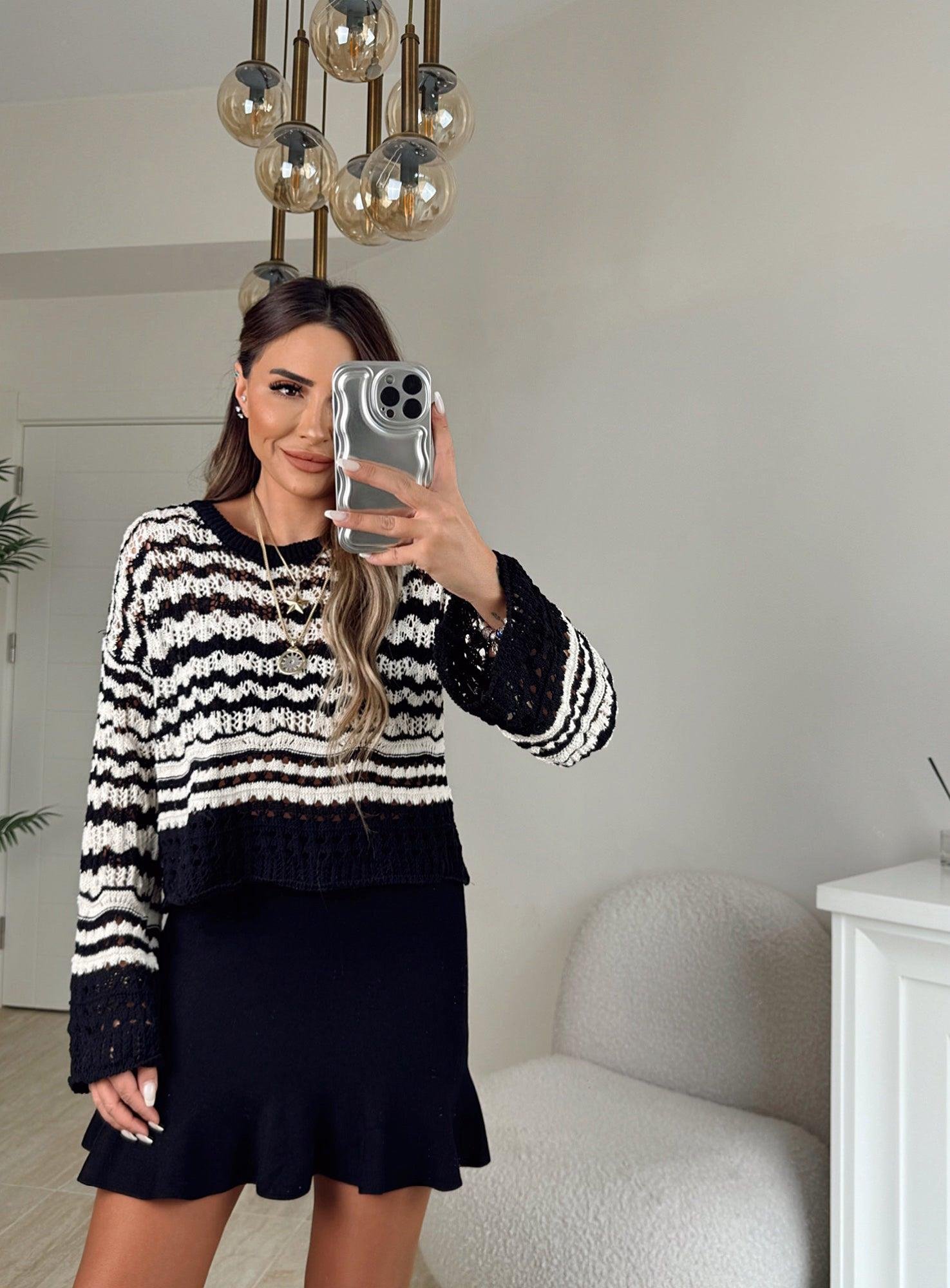 Z.A Model Dokulu Siyah-Beyaz Triko