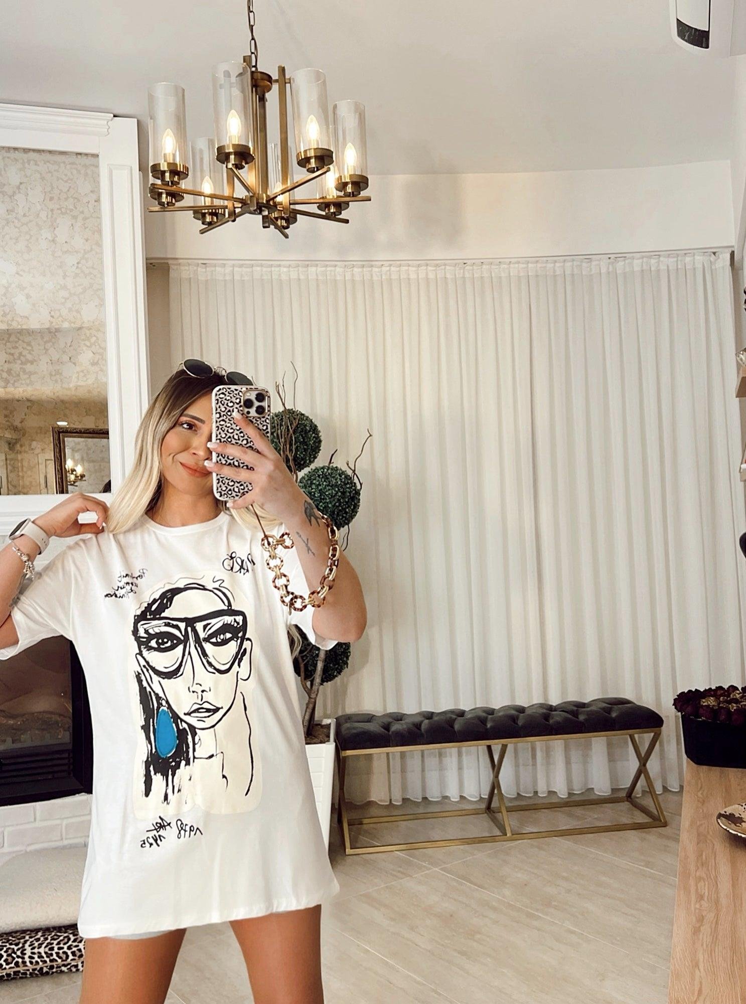 Z.A Model Kadın Figür Beyaz Tshirt