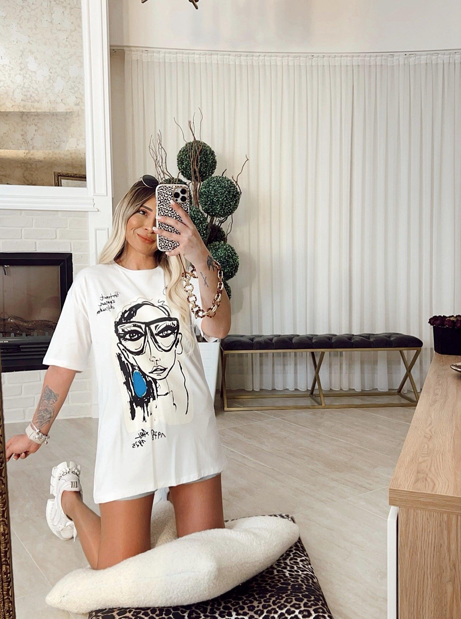 Z.A Model Kadın Figür Beyaz Tshirt