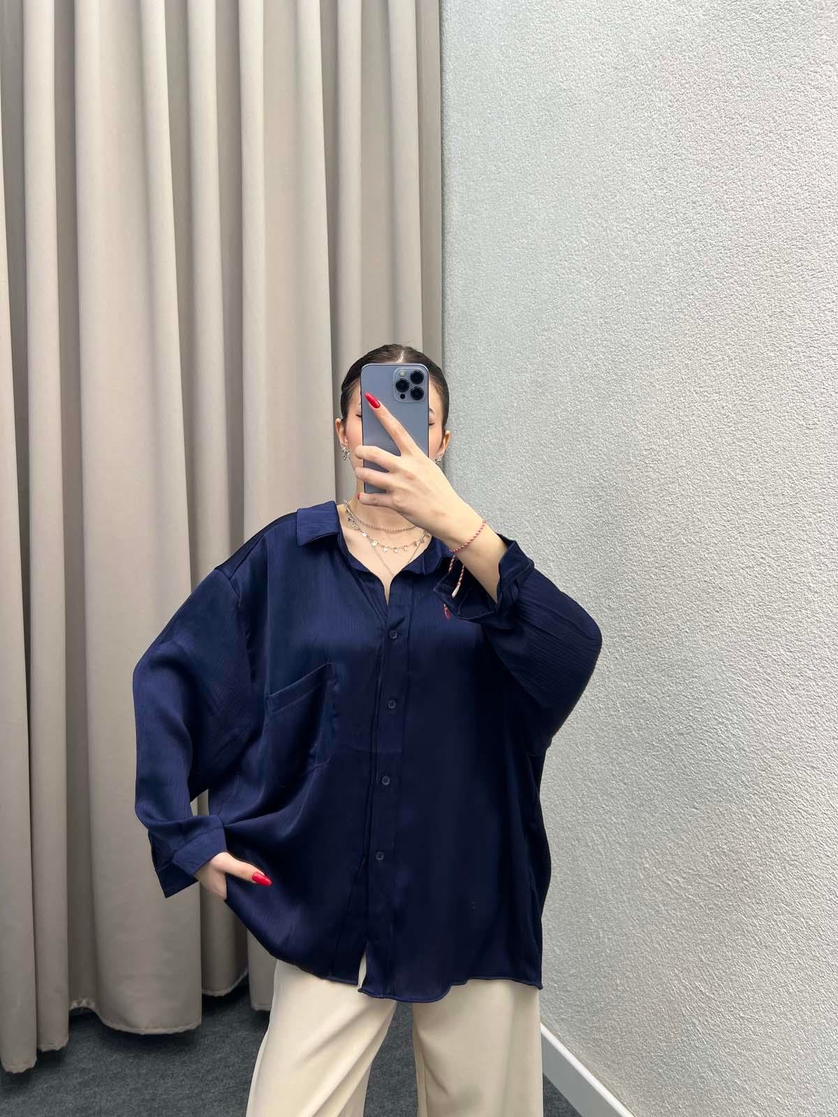 Adelina Lacivert Oversize Gömlek