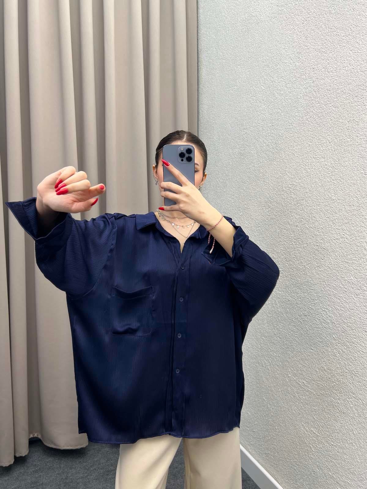 Adelina Lacivert Oversize Gömlek