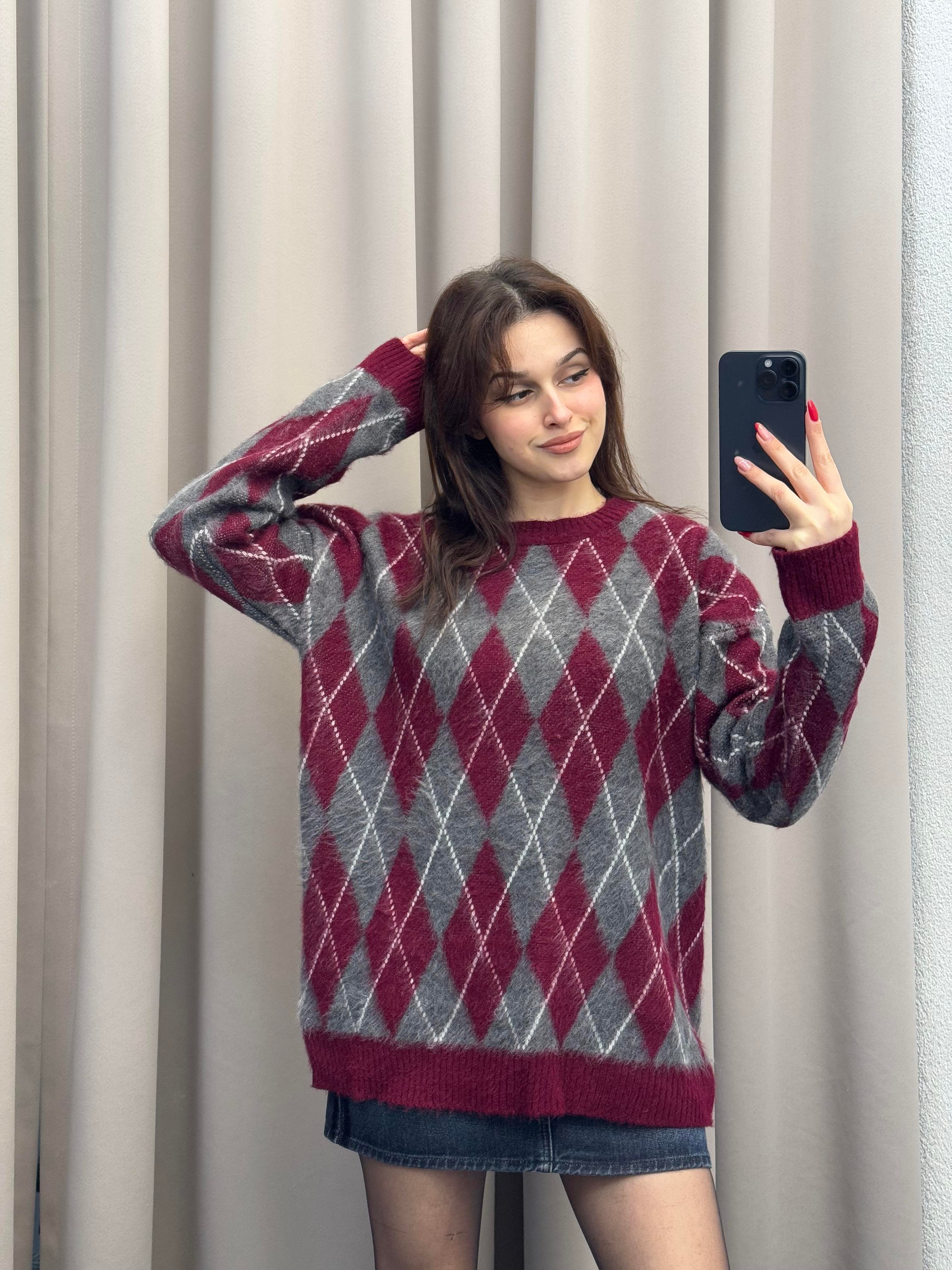 BAKLAVA DESEN OVERSİZE KALIP KAZAK BORDO