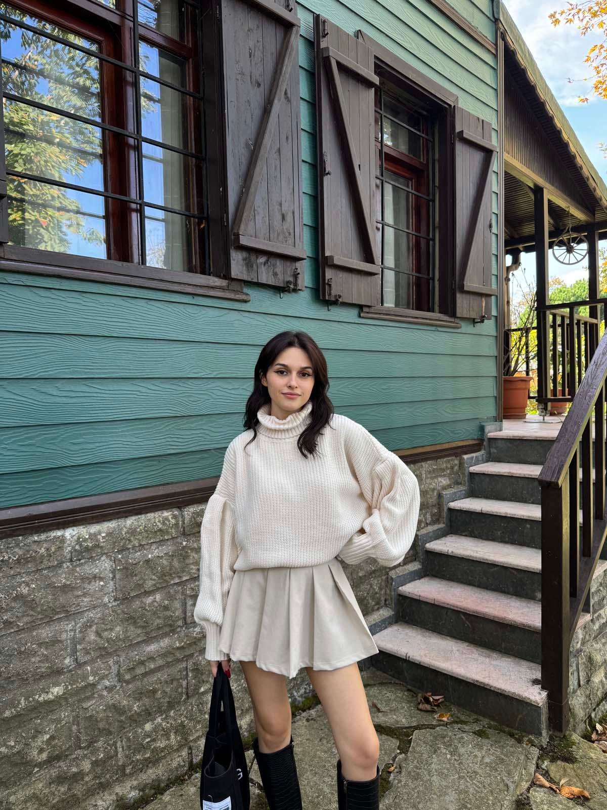 Beay Balon Kol Boğazlı Krem Kazak